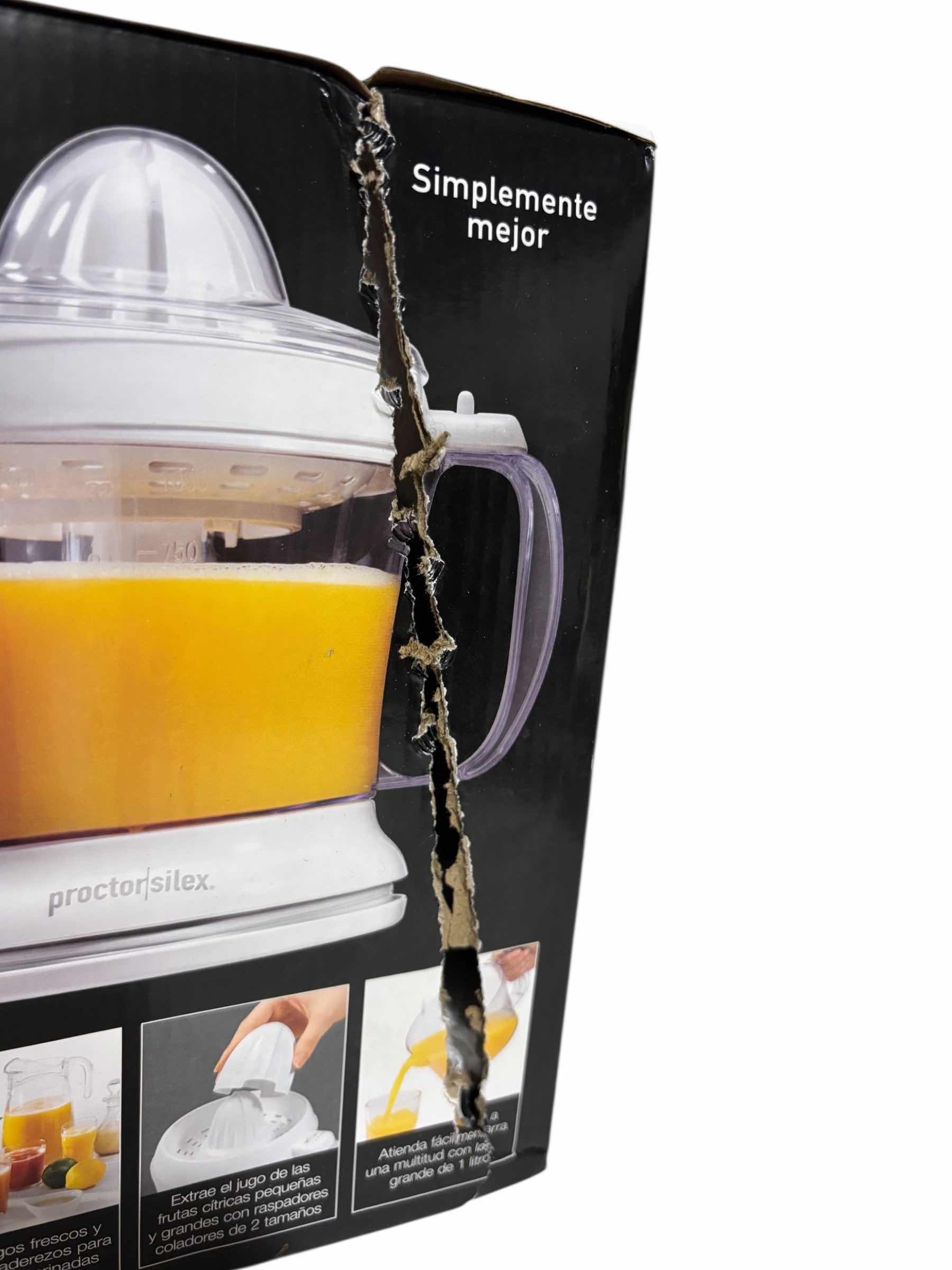 Photo 1 of PROCTOR SILEX ELECTRIC 34oz JUICER & PINEAPPLE CORER-SLICER