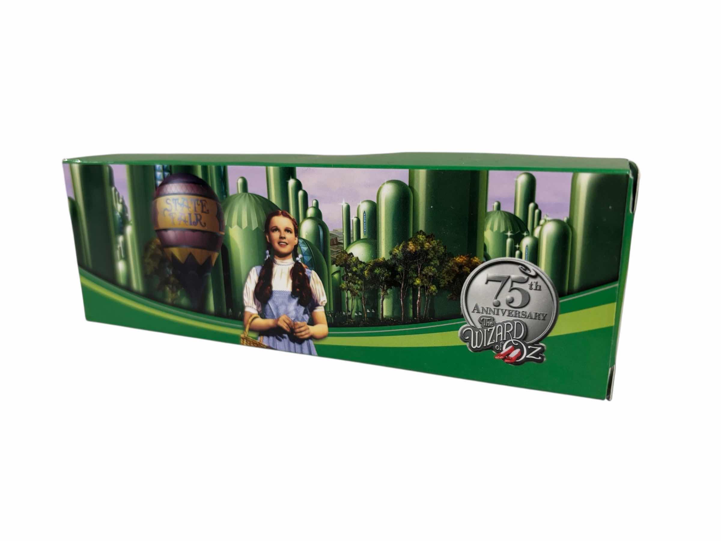 Photo 1 of NIB TURNER ENTERTAINMENT CO 75TH ANNIVERSARY THE WIZARD OF OZ WRISTWATCH COLLECTIBLE $55