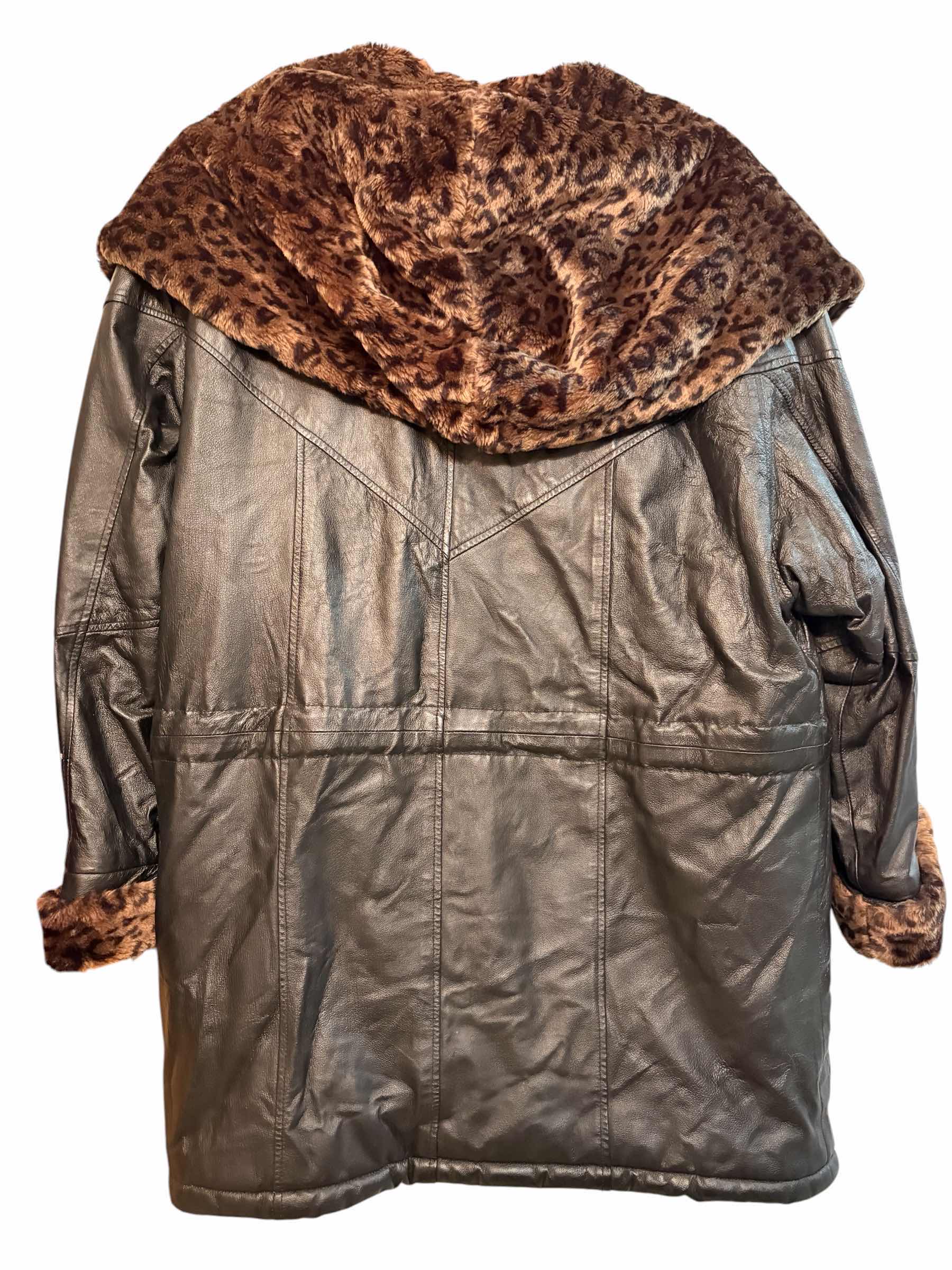 Photo 1 of DONNA PELLE LEATHER COAT WOMENS SIZE L $150