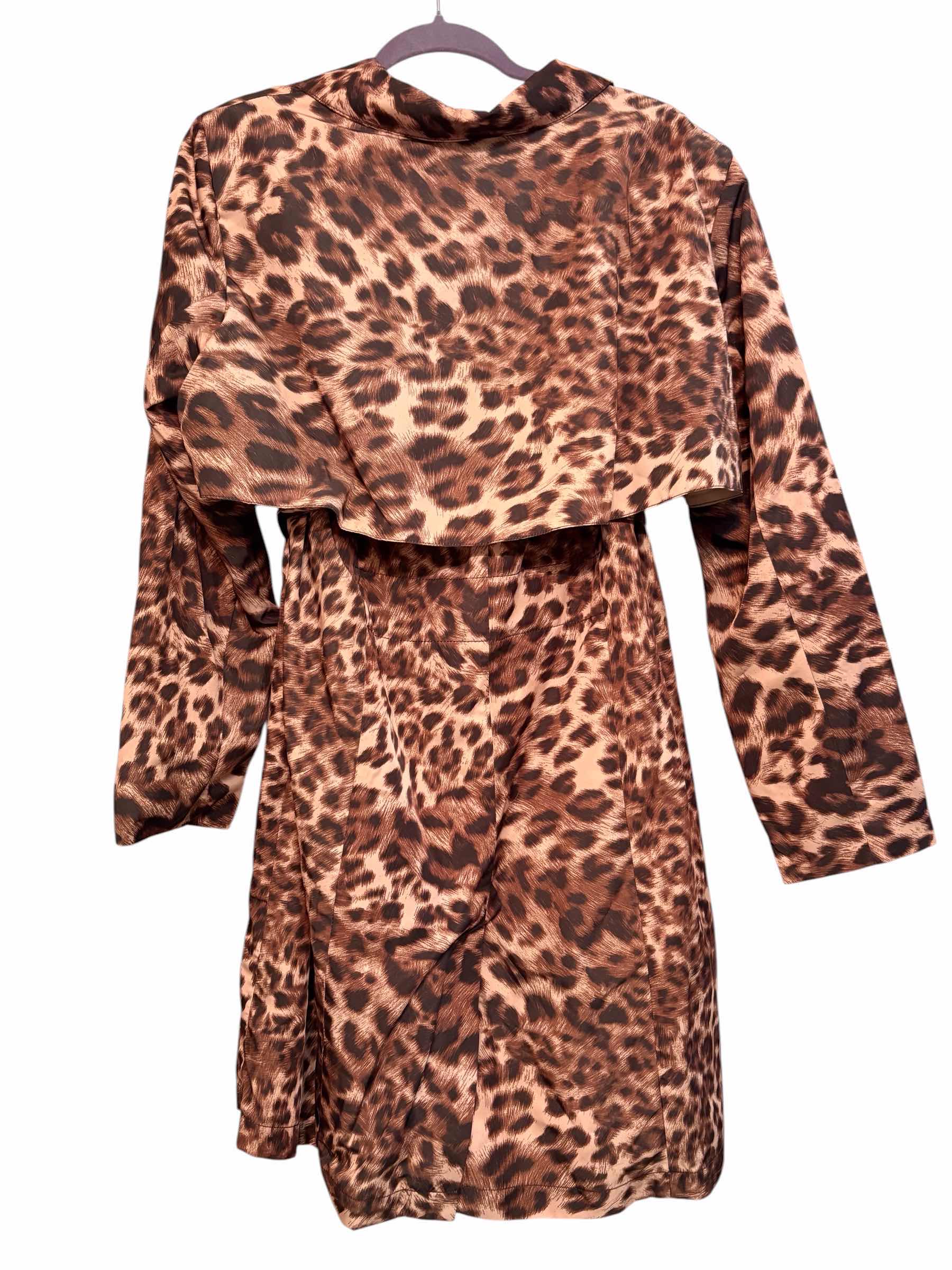 Photo 1 of BADGLEY MISCHA LEOPARD TRENCH COACH WOMENS SIZE 1X $200