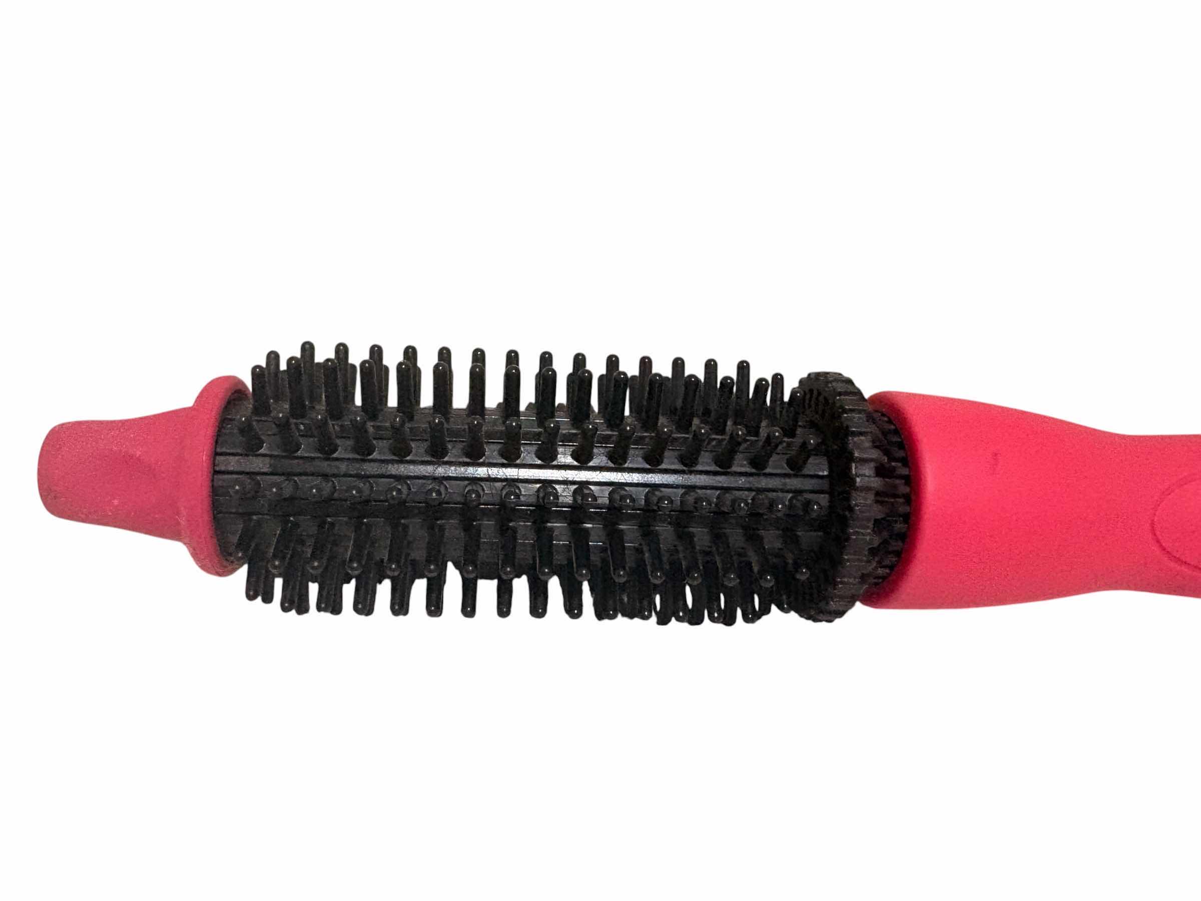 Photo 1 of CALISTA TOOLS HEAT ROUND BRUSH CURLING 1.5”