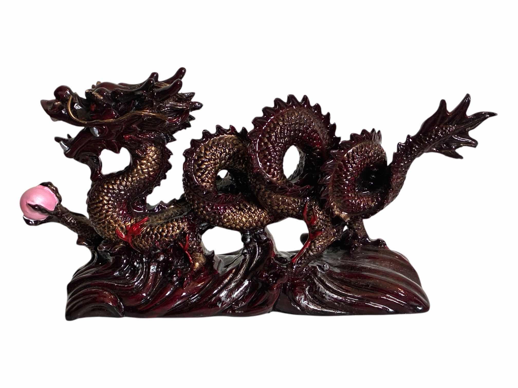 Photo 1 of DRAGON FIGURINE RESIN STATUE 7” X 2” H4.5”