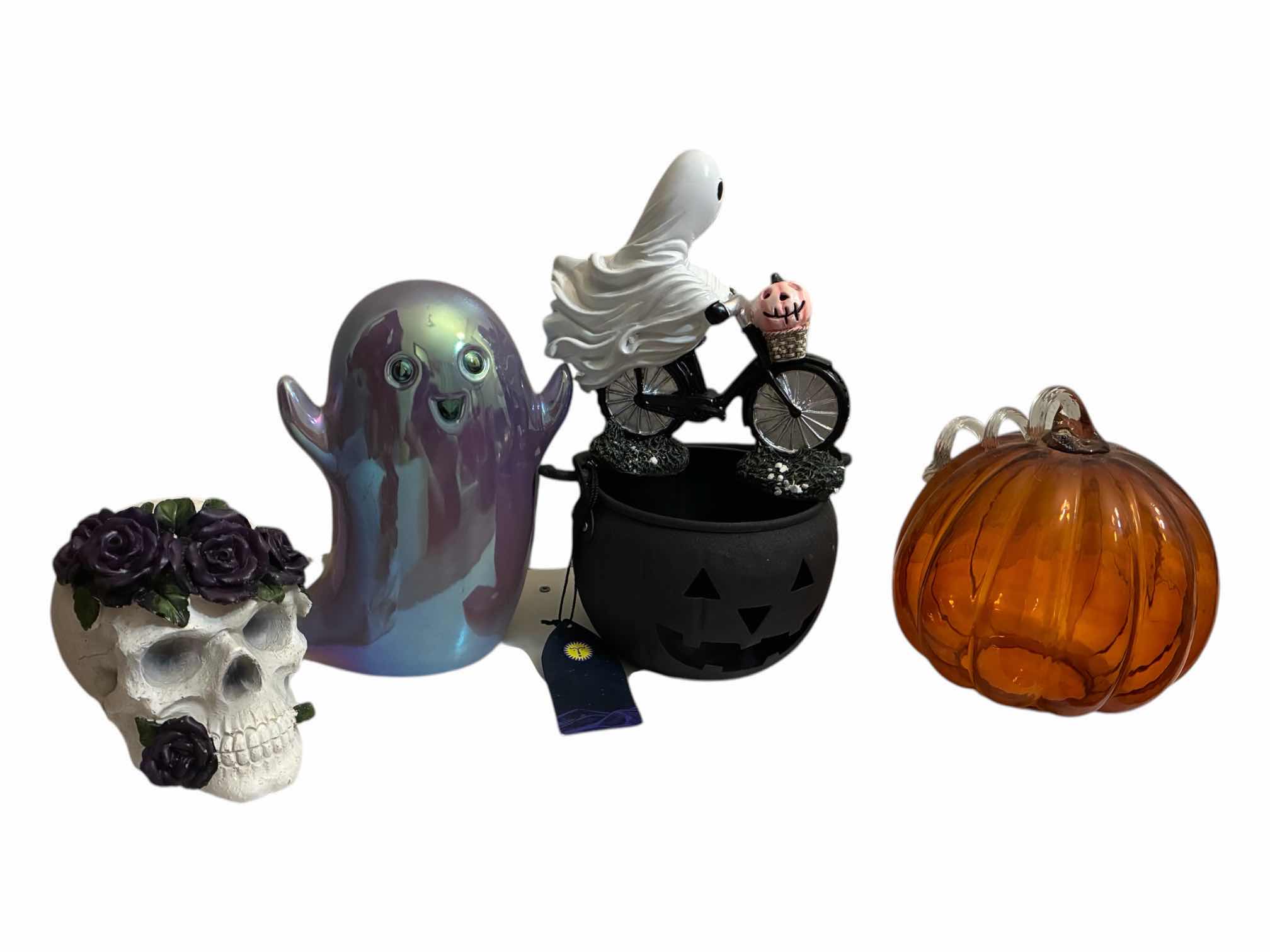 Photo 1 of HALLOWEEN DECOR-RESIN, CERAMIC & METAL GHOSTS & PUMPKINS