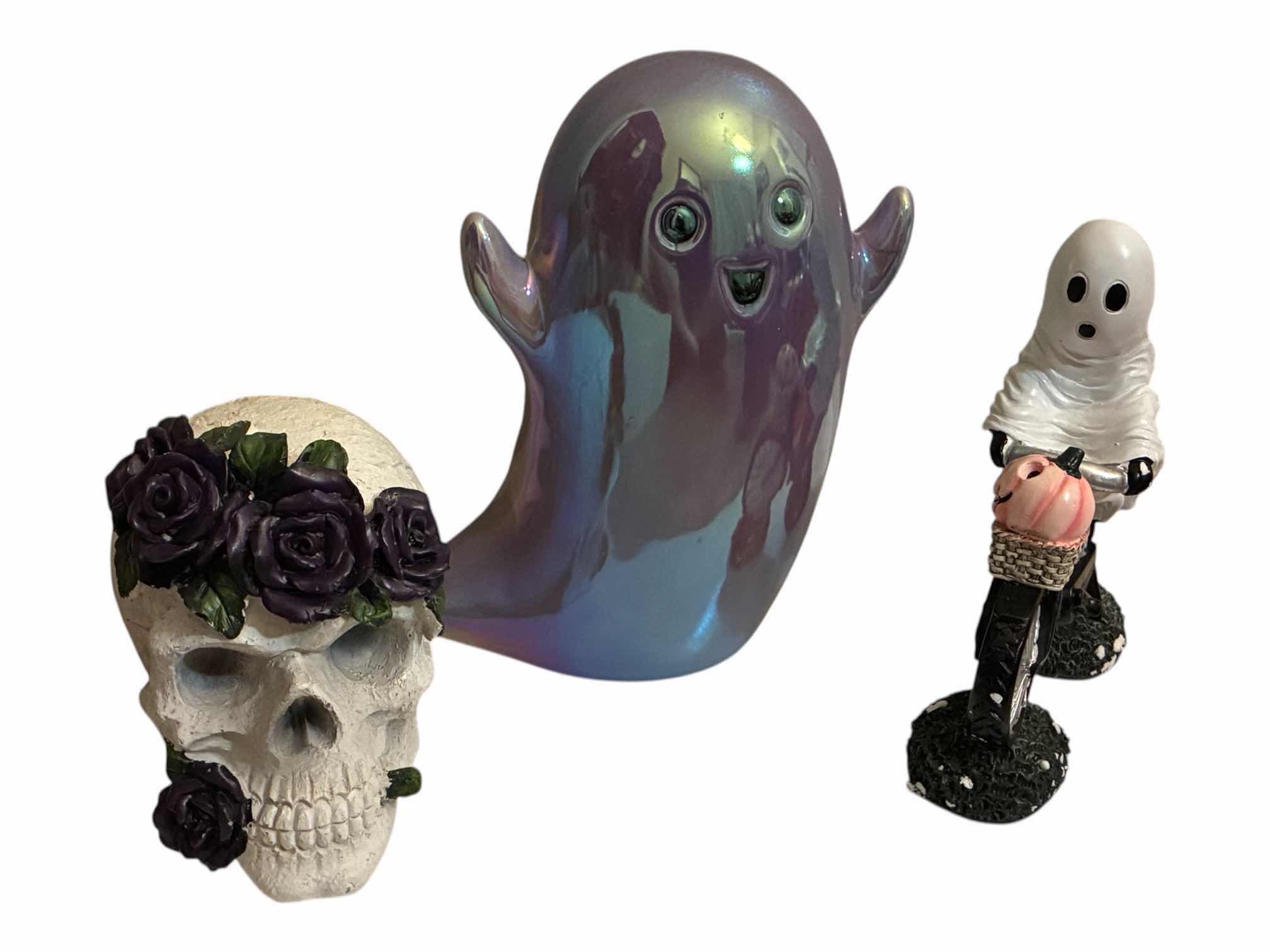 Photo 1 of HALLOWEEN DECOR-RESIN, CERAMIC & METAL GHOSTS & PUMPKINS