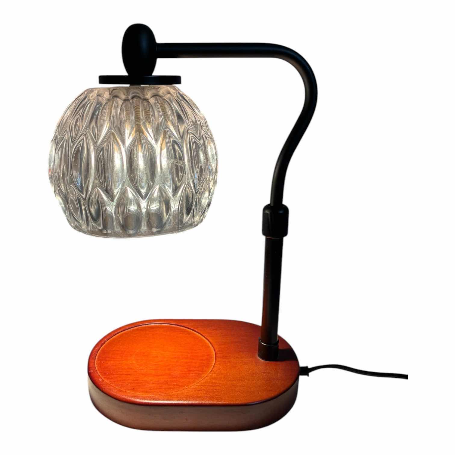 Photo 1 of CANDLE HOLDER LAMP 6.5” X 4.5” H11“