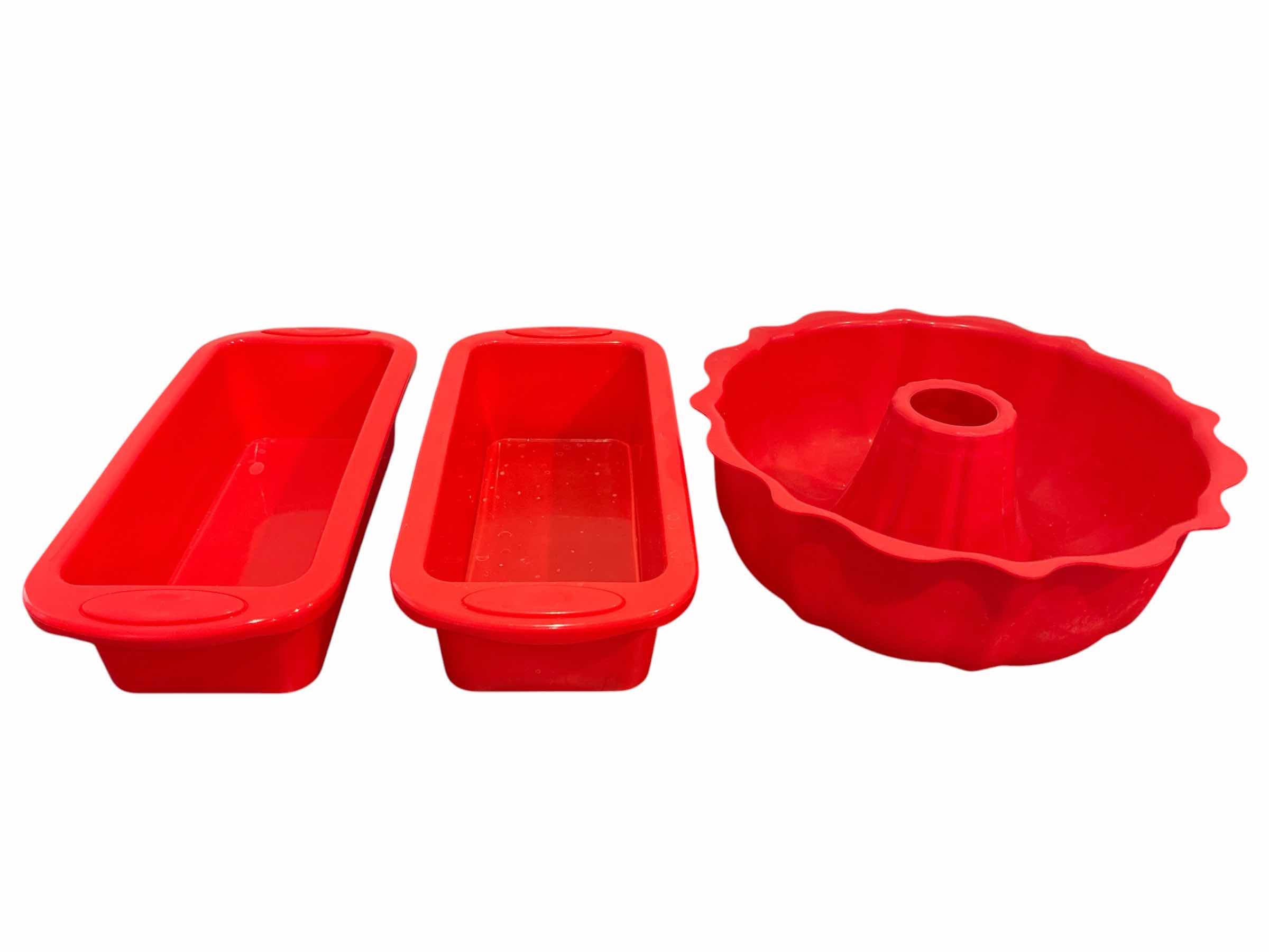 Photo 1 of SILICONE BAKEWARE (3) & PASTA COOKER