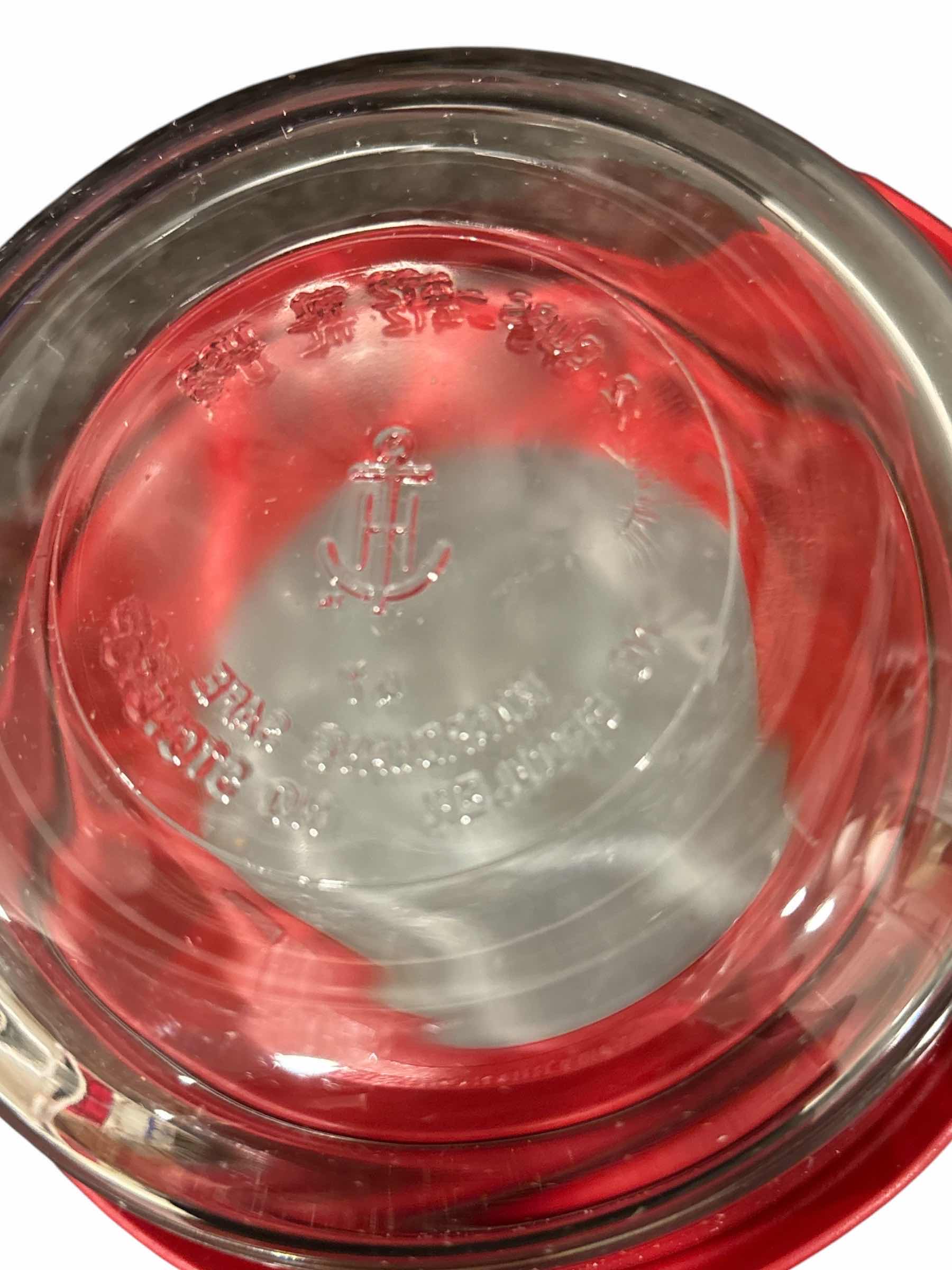 Photo 1 of ANCHOR HOCKING 10 PC GLASS STORAGE SET W LIDS, RED