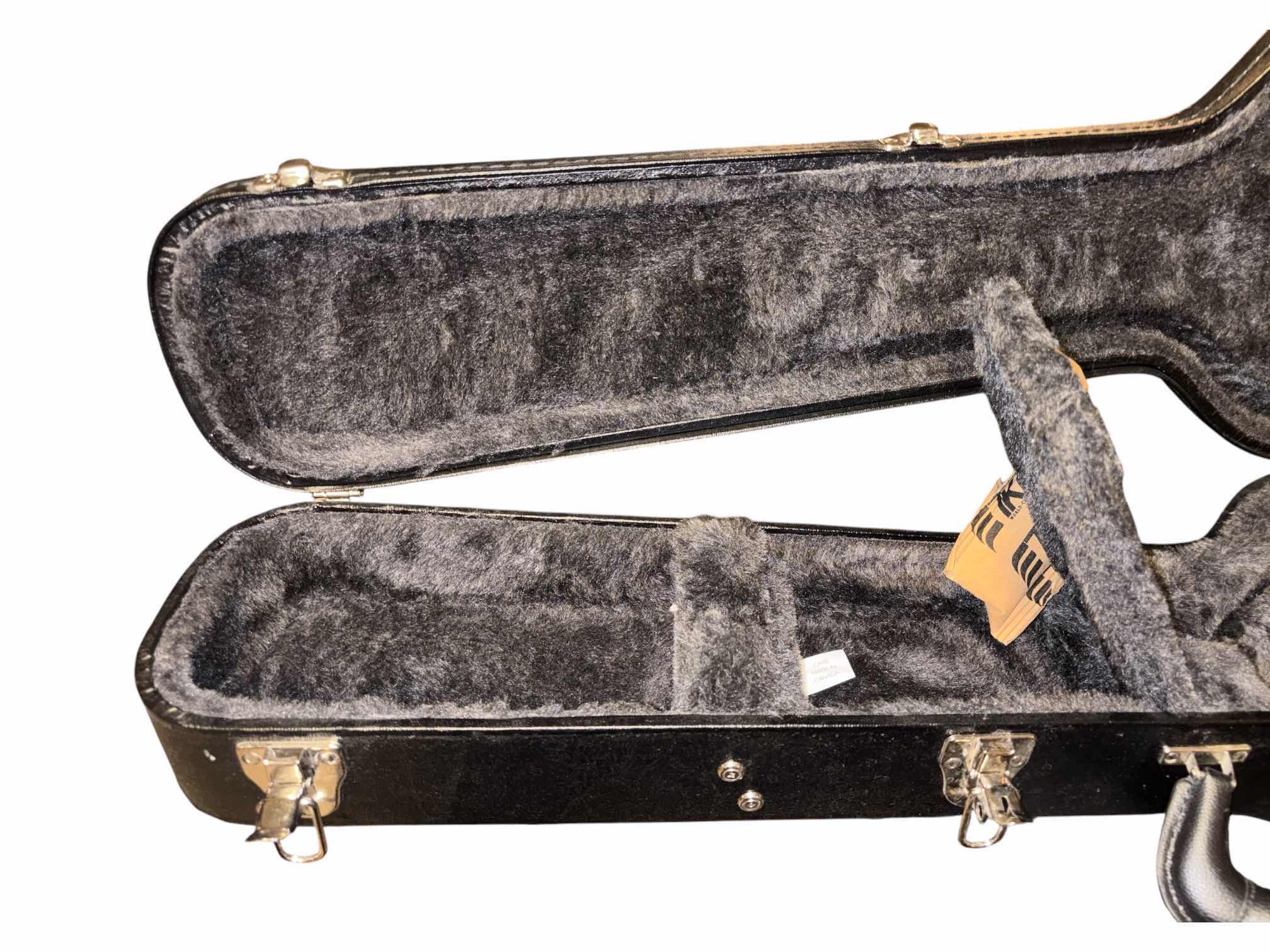 Photo 1 of GIBSON SG HARDSHELL CASE W CHARCOAL INTERIOR