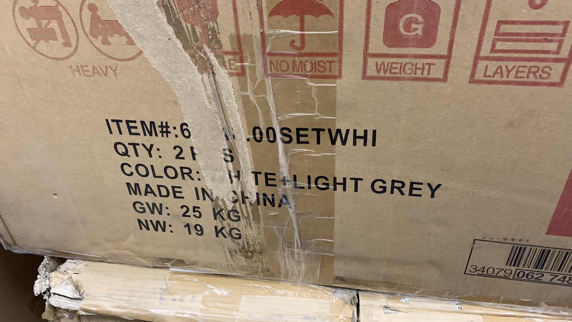 Photo 1 of OUTDOOR RIGHT ARM CHAISE WITH TABLE  WHITE LIGHT GREY