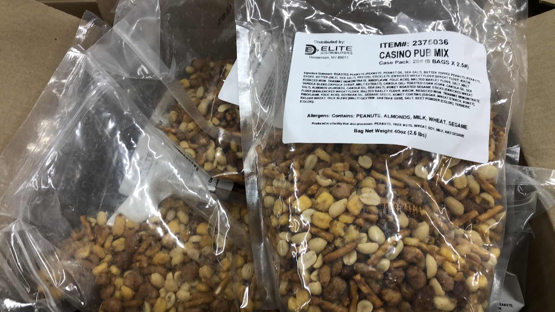 Photo 1 of ELITE CASINO PUB MIX CASE OF 8 BAGS X 2.5 POUNDS