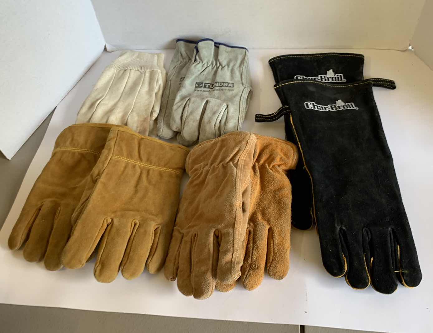 Photo 1 of 5 PAIRS OF WORK GLOVES