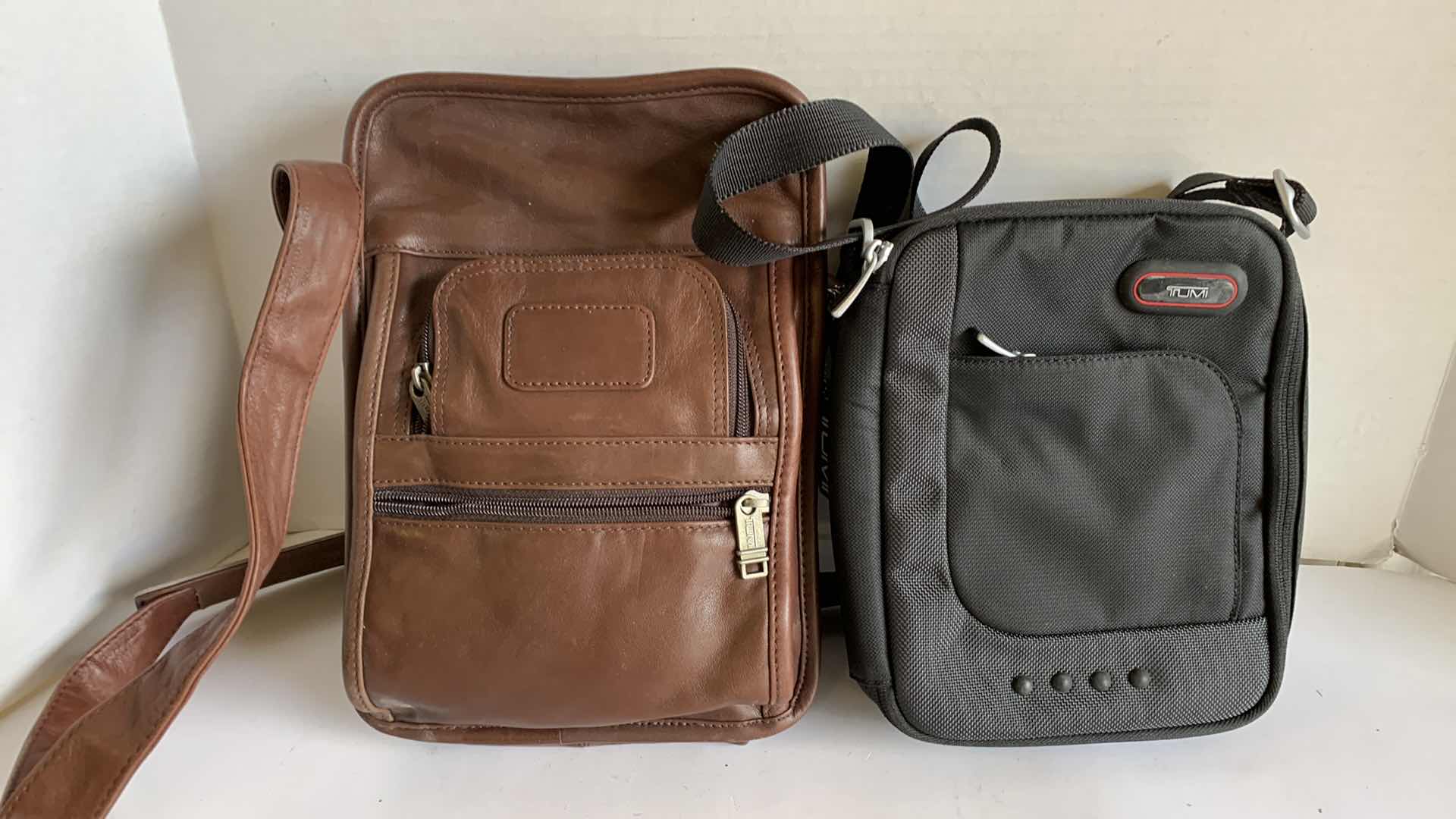 Photo 1 of 2-TUMI BRIDGE FLIGHT BAG & MEN'S CROSSBODY BAG