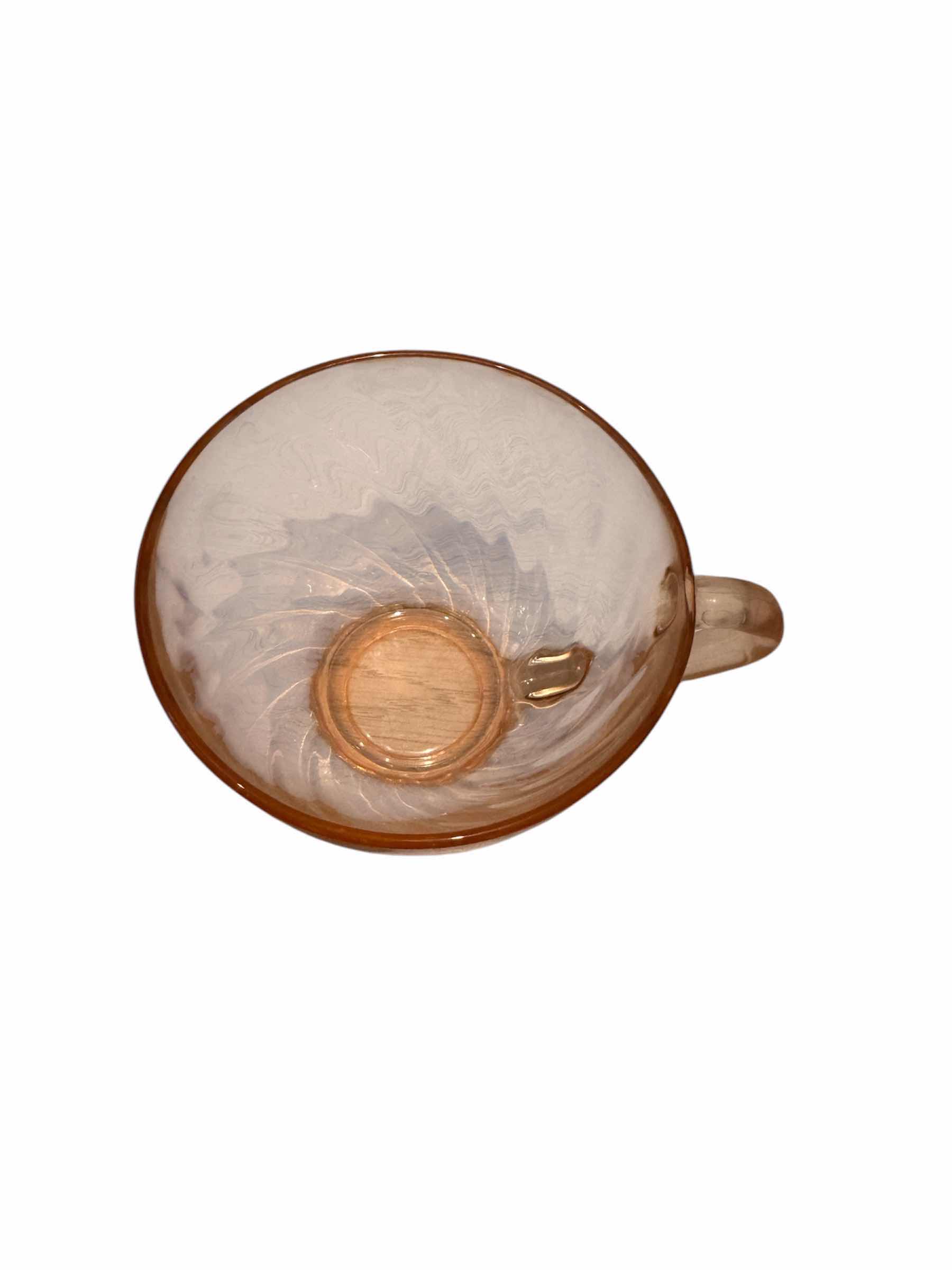 Photo 1 of 8-VINTAGE FRENCH-LUMINARC ROSALINE PINK SWIRL TEA CUPS (PART OF LARGER SET SOLD SEPARATELY)
D3.5” X H2.5”