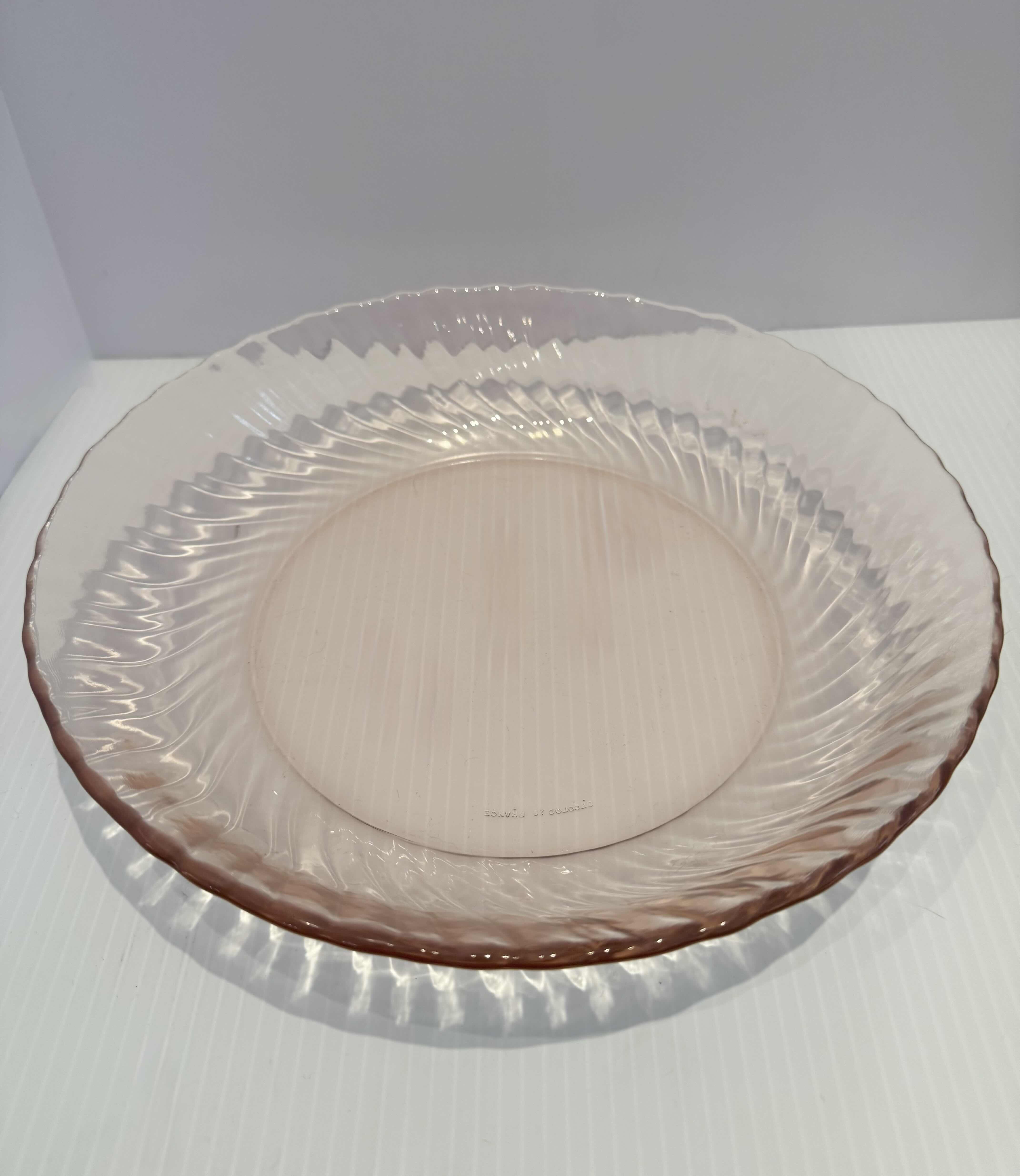 Photo 1 of 10-VINTAGE PINK DEPRESSION GLASS, BOWLS AND PLATES.
D10” X H2”
D8” X H1.5”
D8” X H.5”
D6.5” X H.5”
D5.5” X H2”
5* D4.5 X H1.5”