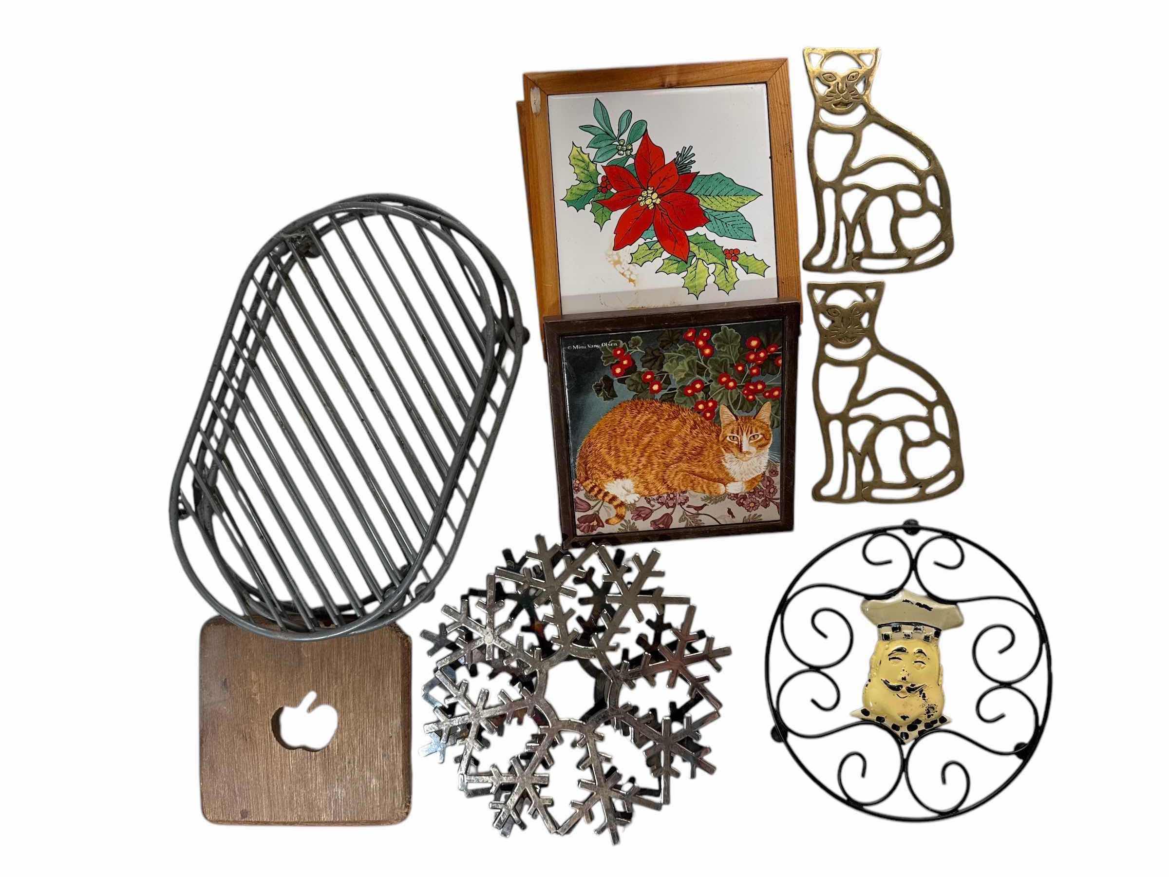 Photo 1 of 15 VARIOUS TRIVETS