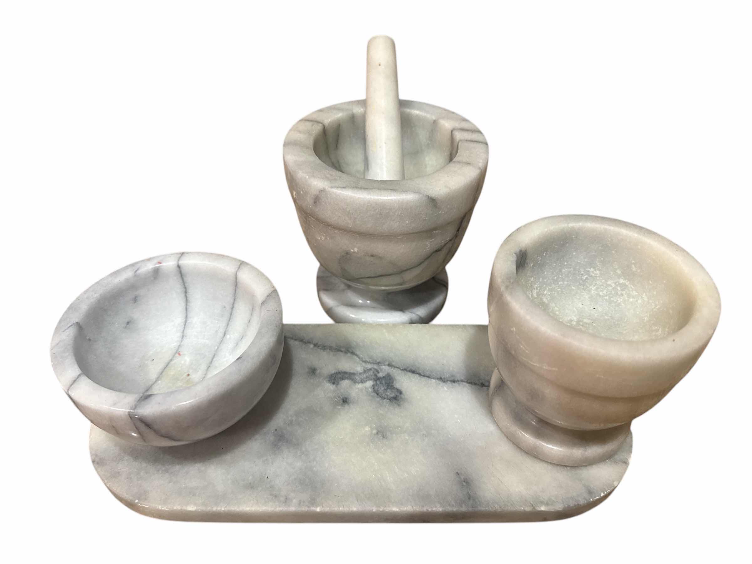 Photo 1 of 5 PIECE MARBLE KITCHEN SET TO INCLUDE MORTAR AND PEATLE