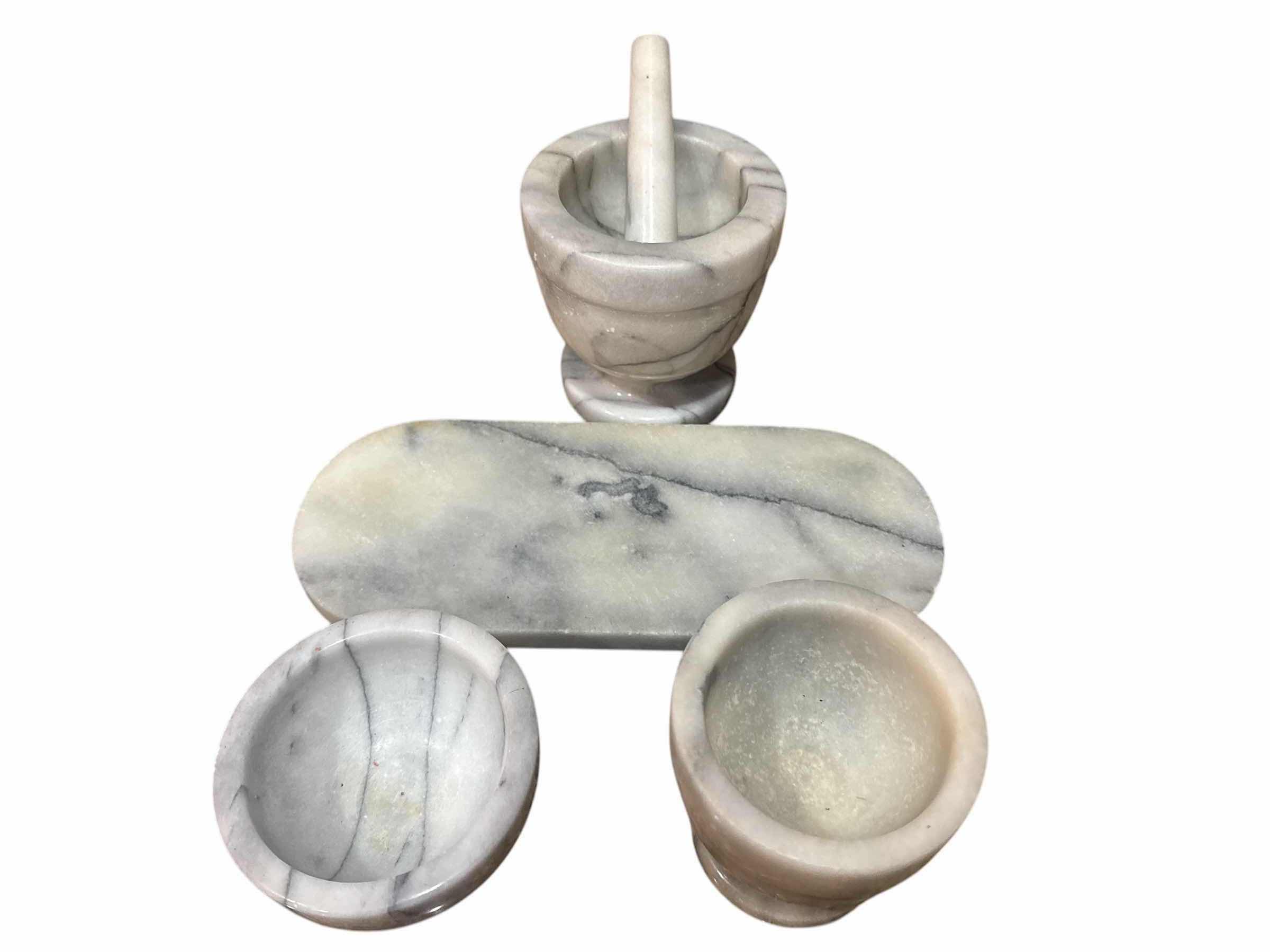 Photo 1 of 5 PIECE MARBLE KITCHEN SET TO INCLUDE MORTAR AND PEATLE