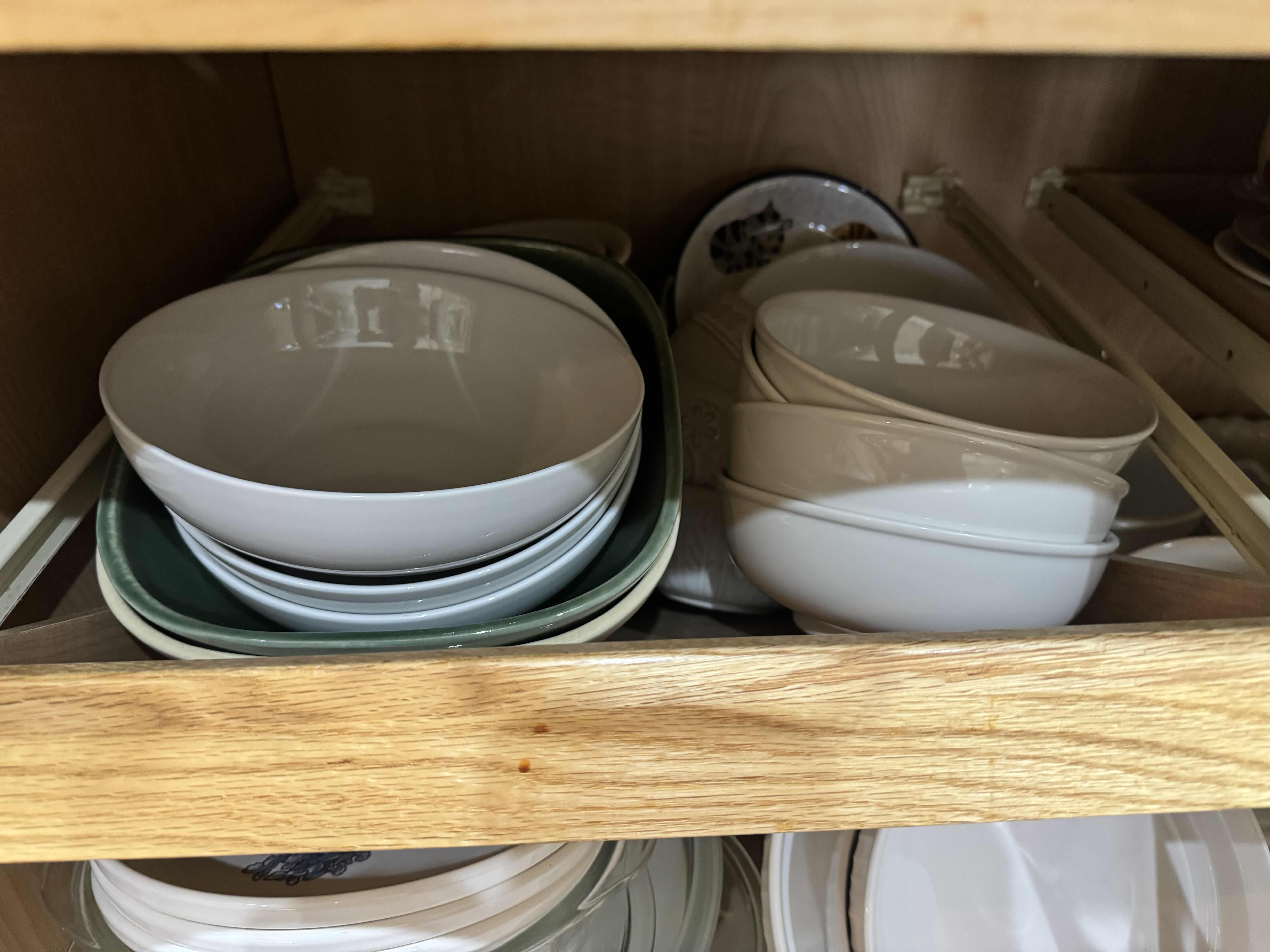 Photo 1 of CONTENTS OF LEFT CABINET - SOUP BOWLS, SERVING BOWLS, PIE PLATE