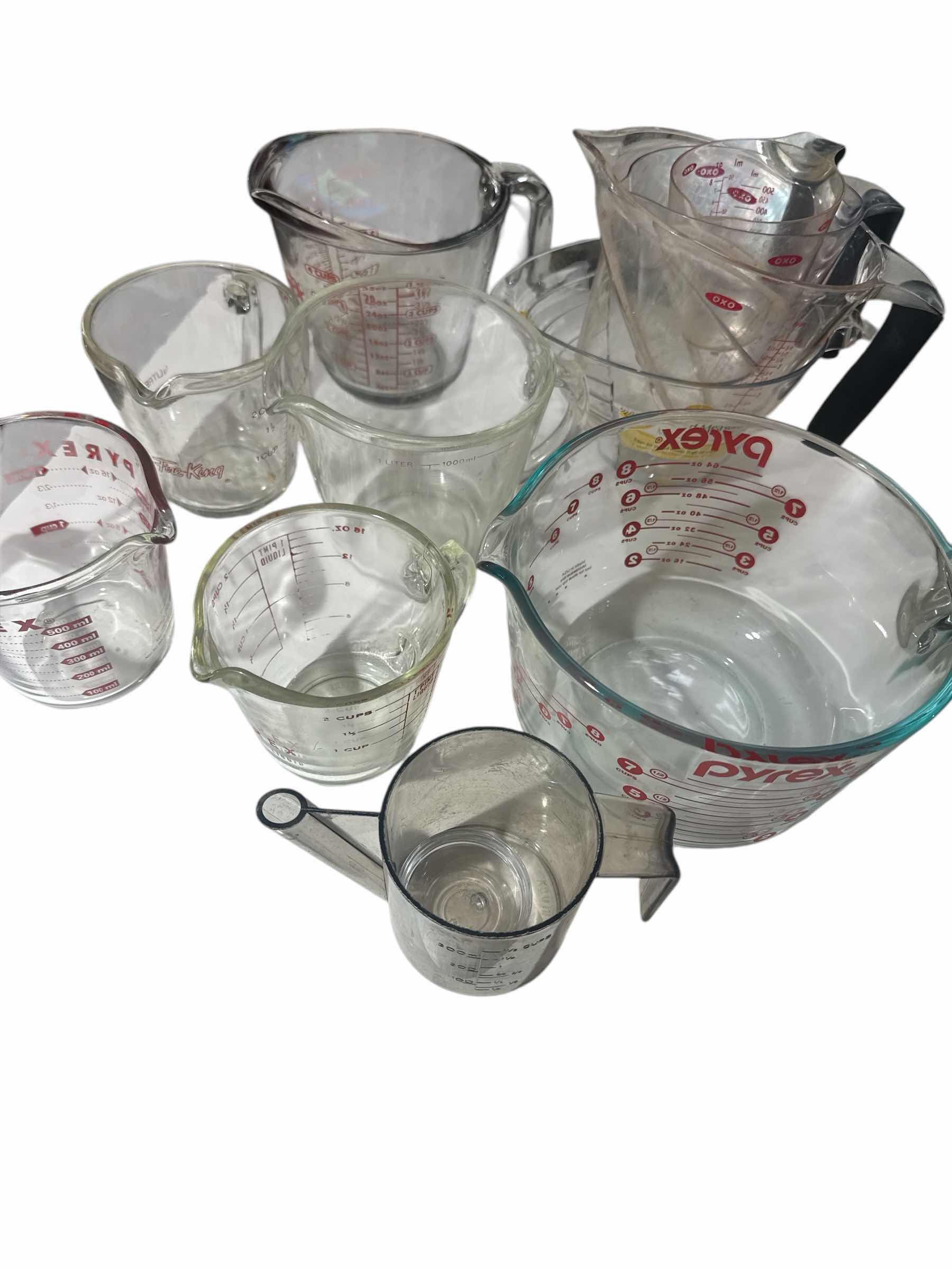 Photo 1 of 18 VARIOUS SIZED MEASURING CUPS