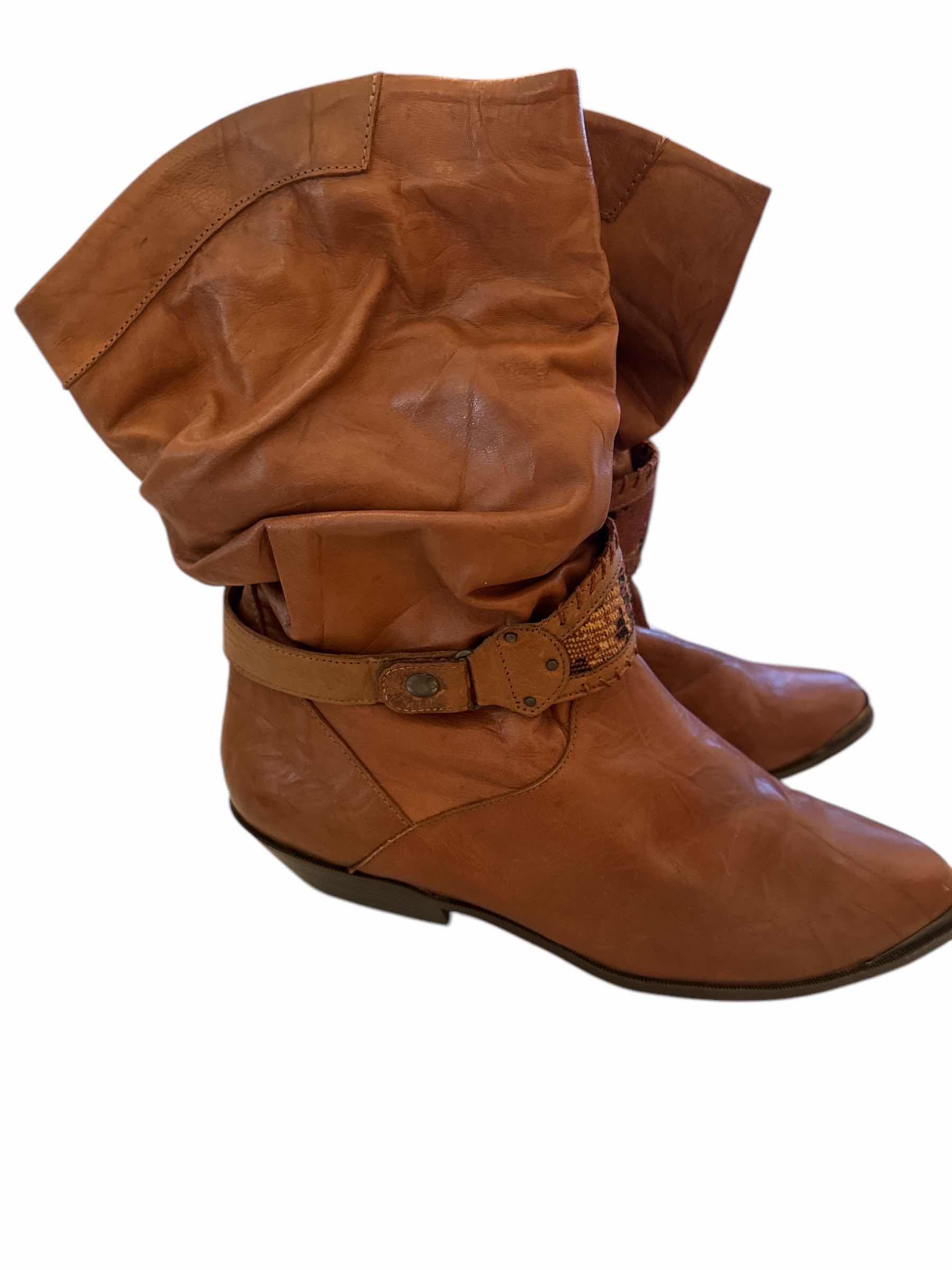 Photo 3 of BRAND NEW BROWN LEATHER BOOTS SIZE 10