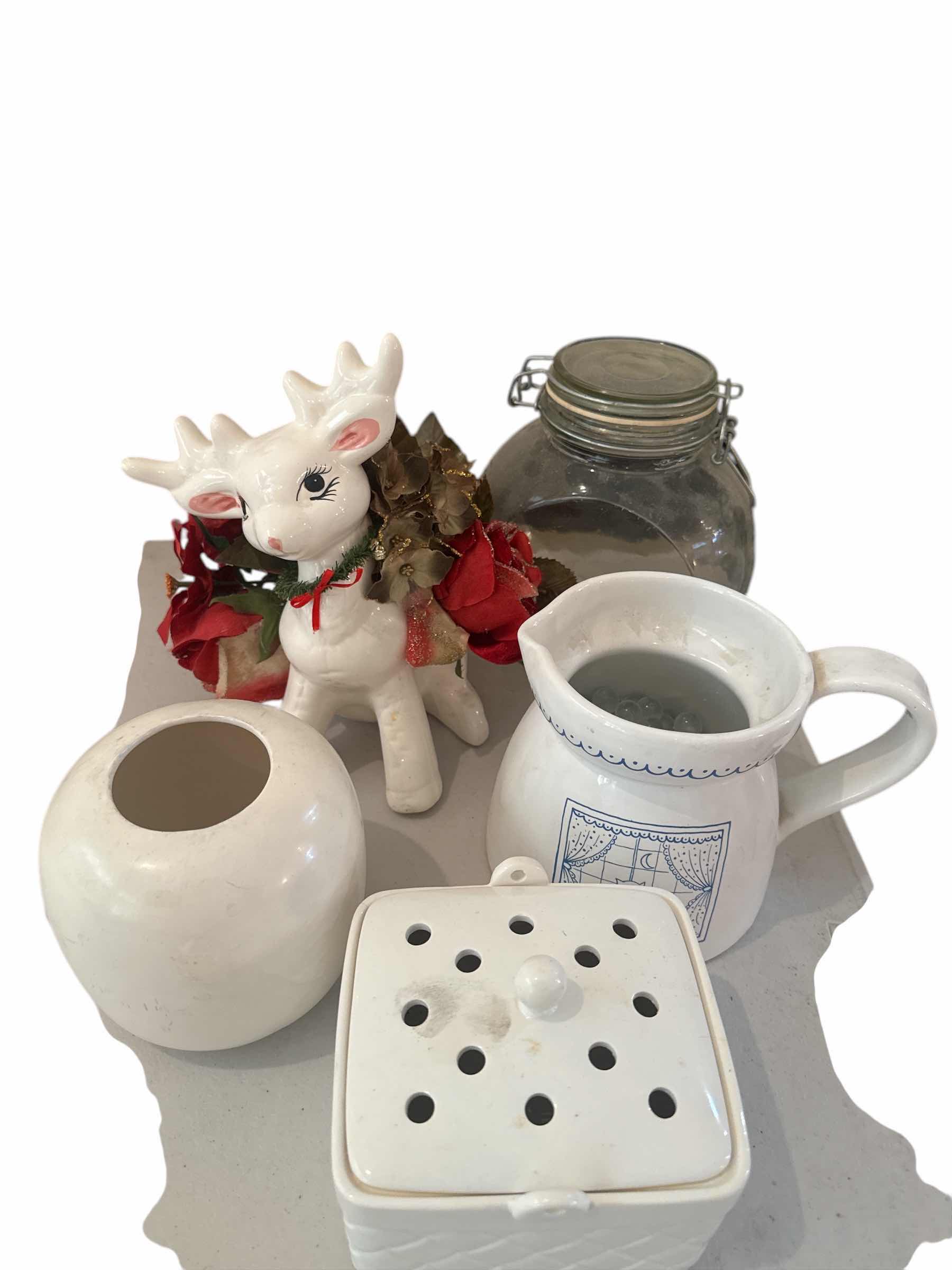 Photo 1 of 5 HOME DECOR ITEMS