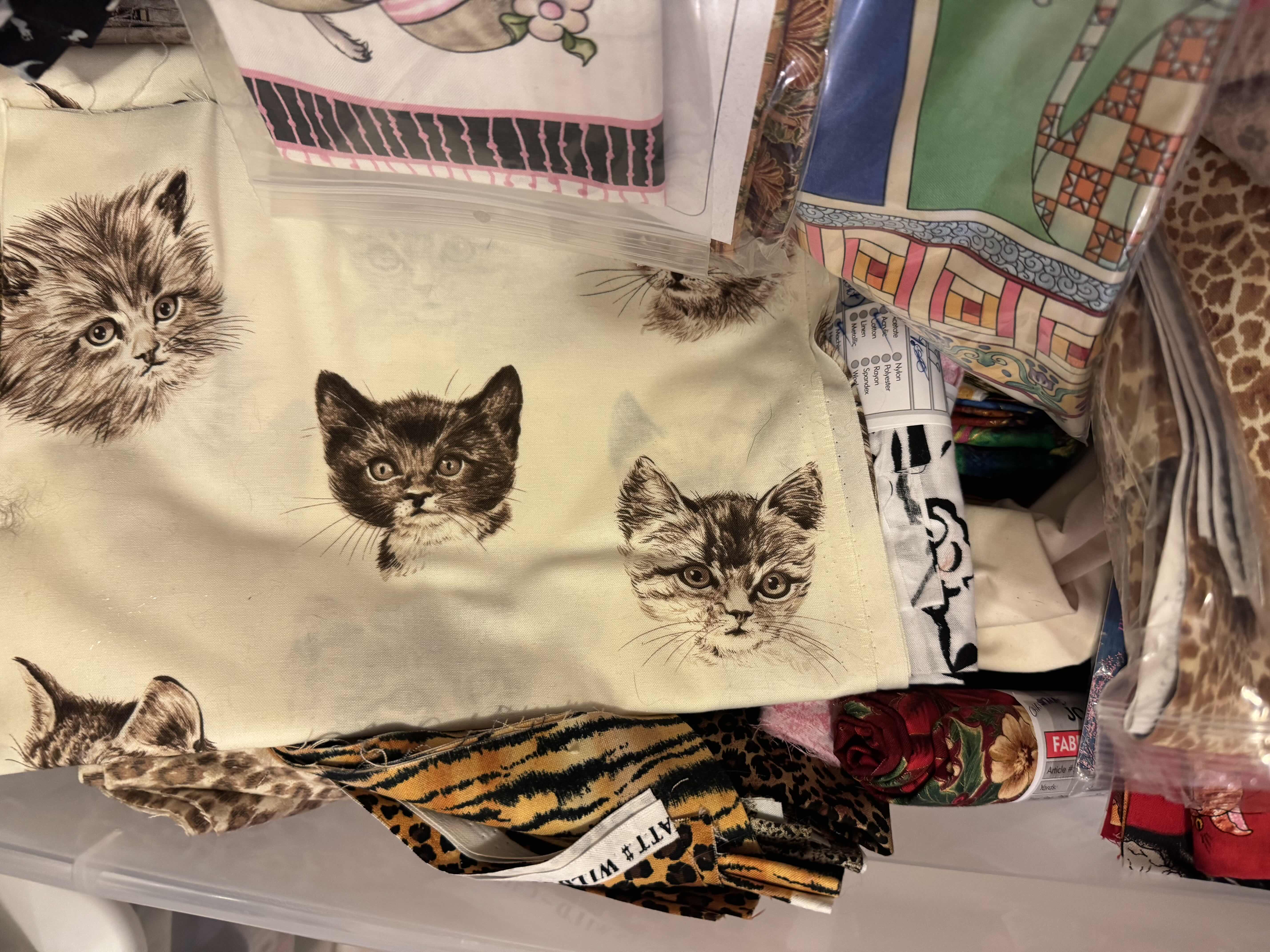 Photo 1 of 58 QT TOTE OF FABRIC