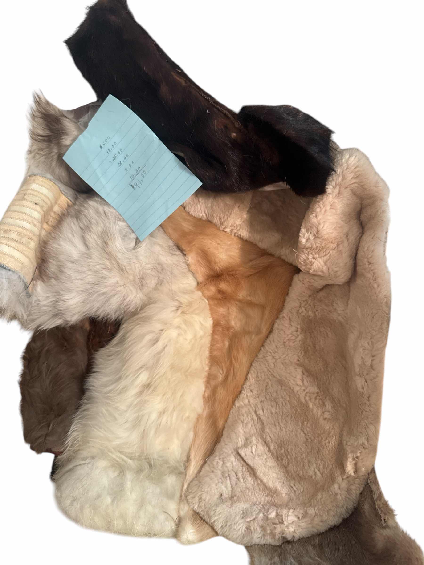 Photo 1 of 58 QT TOTE OF FUR FABRIC