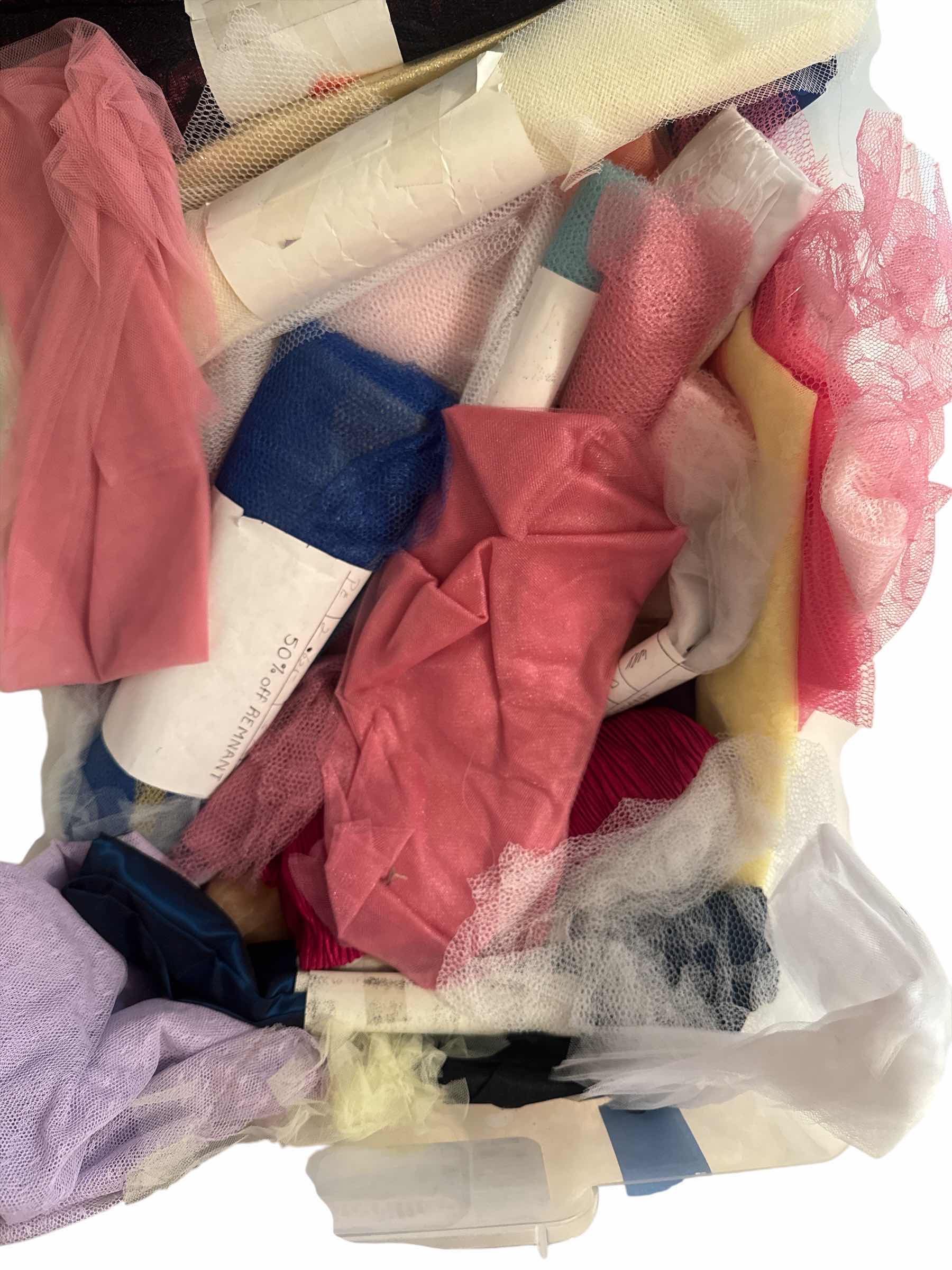 Photo 1 of 58 QT TOTE OF FABRIC