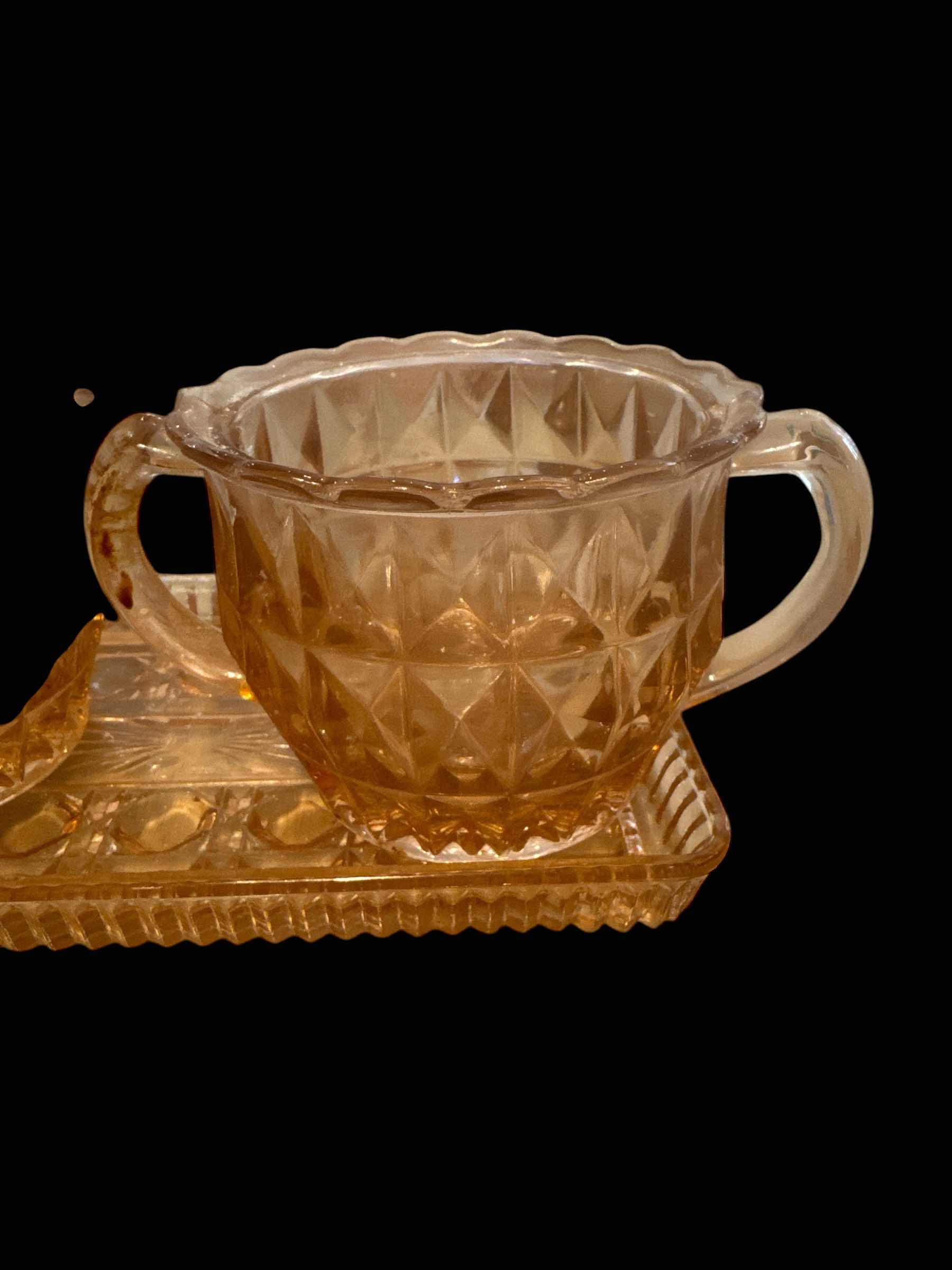 Photo 2 of JEANNETTE WINDSOR DIAMOND CREAM & SUGAR SET PINK DEPRESSION GLASS