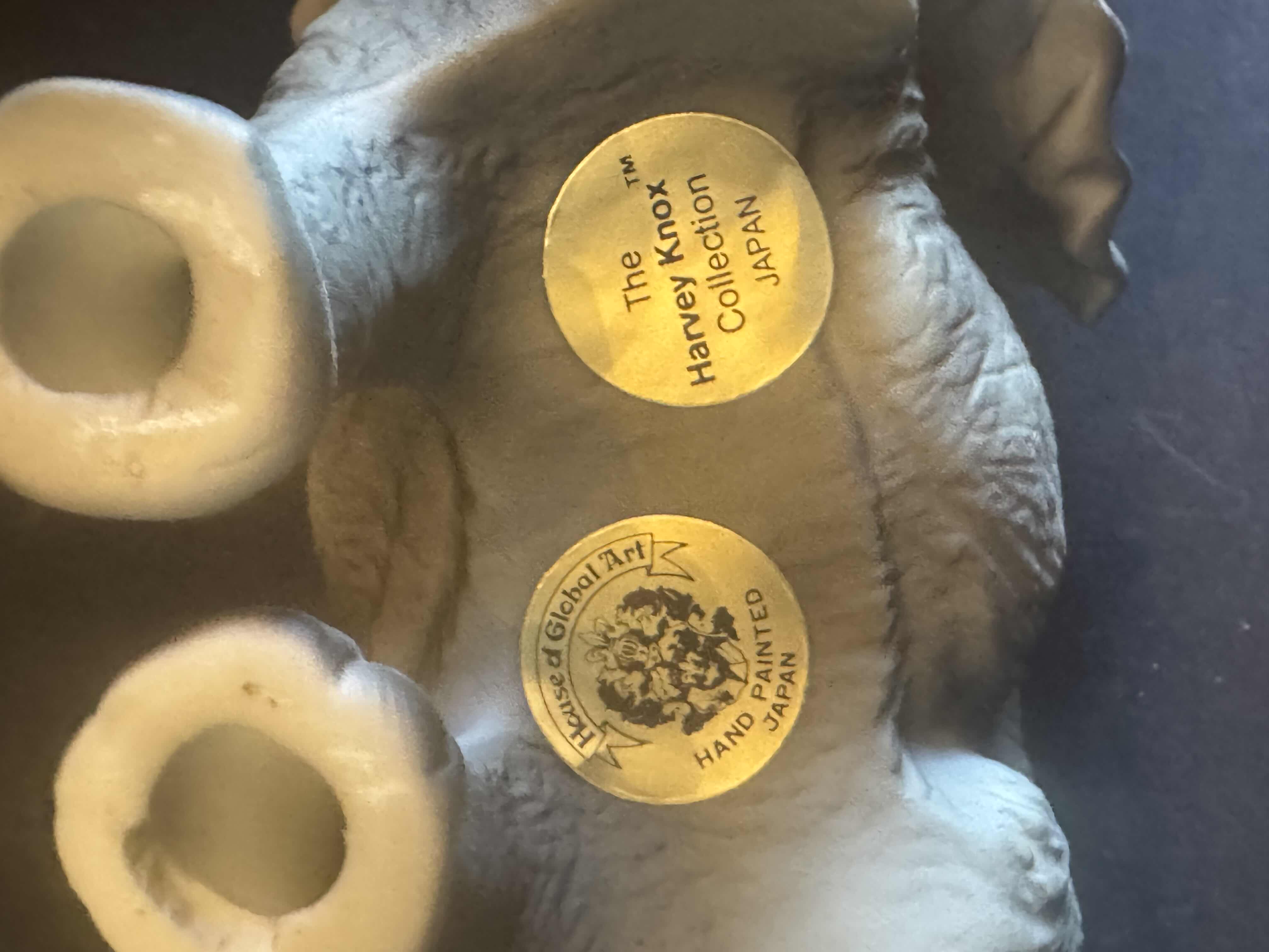 Photo 10 of 5- VINTAGE ELEPHANT, RESIN, CERAMIC, PORCELAIN, A JOCAPE PORTUGAL, GORHAM JAPAN, THE HARVEY KNOX COLLECTION JAPAN

6” X H5”
6” X H4.5”
4.5” X H4.5”
5.5” X H5.5”
7” X H5”