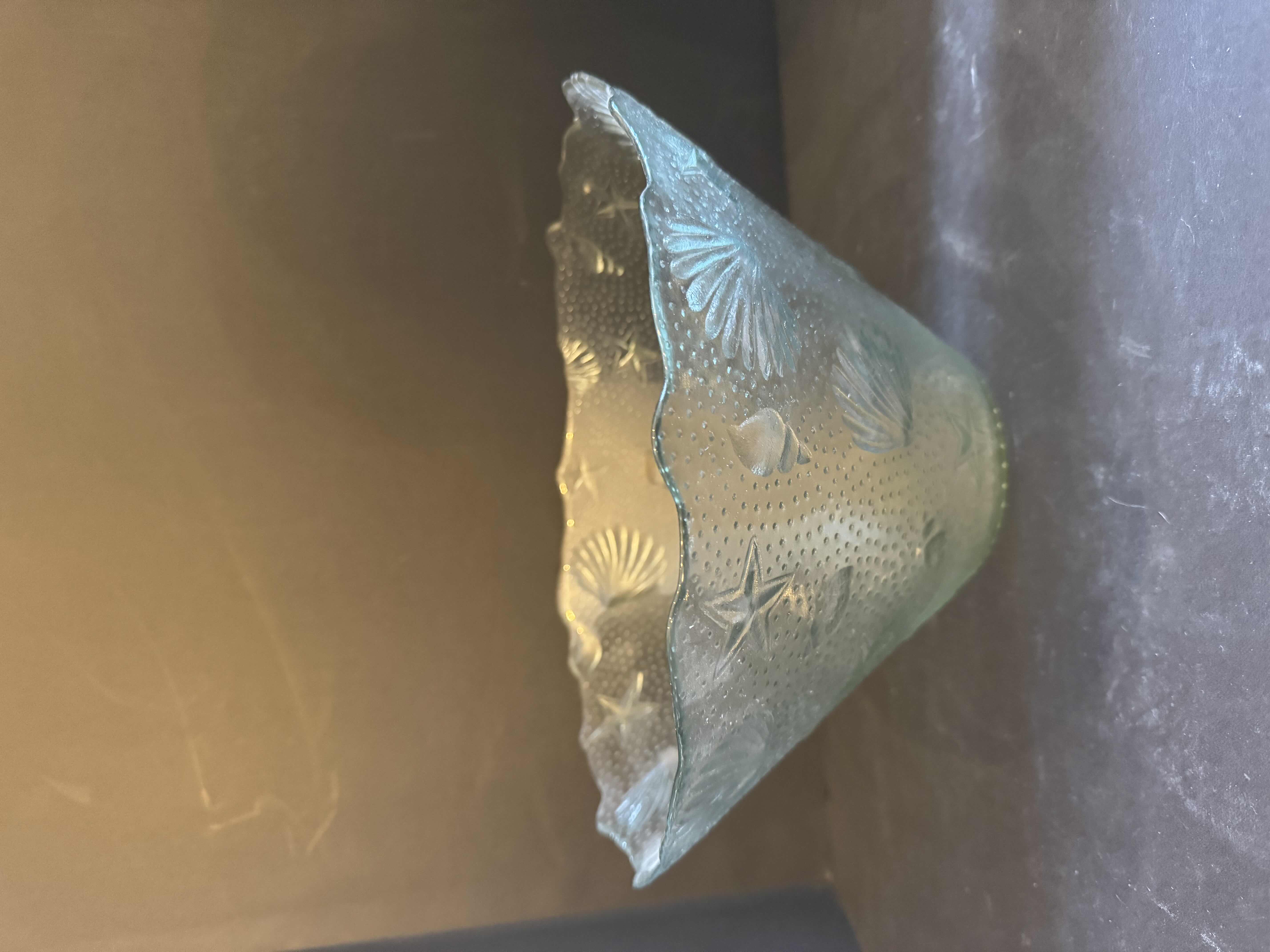 Photo 2 of VINTAGE SEASHELLS DEPRESSION GLASS PITCHER, GLASSES, AND BOWL,
9 ITEMS 

PITCHER 
D8” X H10.5”

BOWL
D11.5” X H6