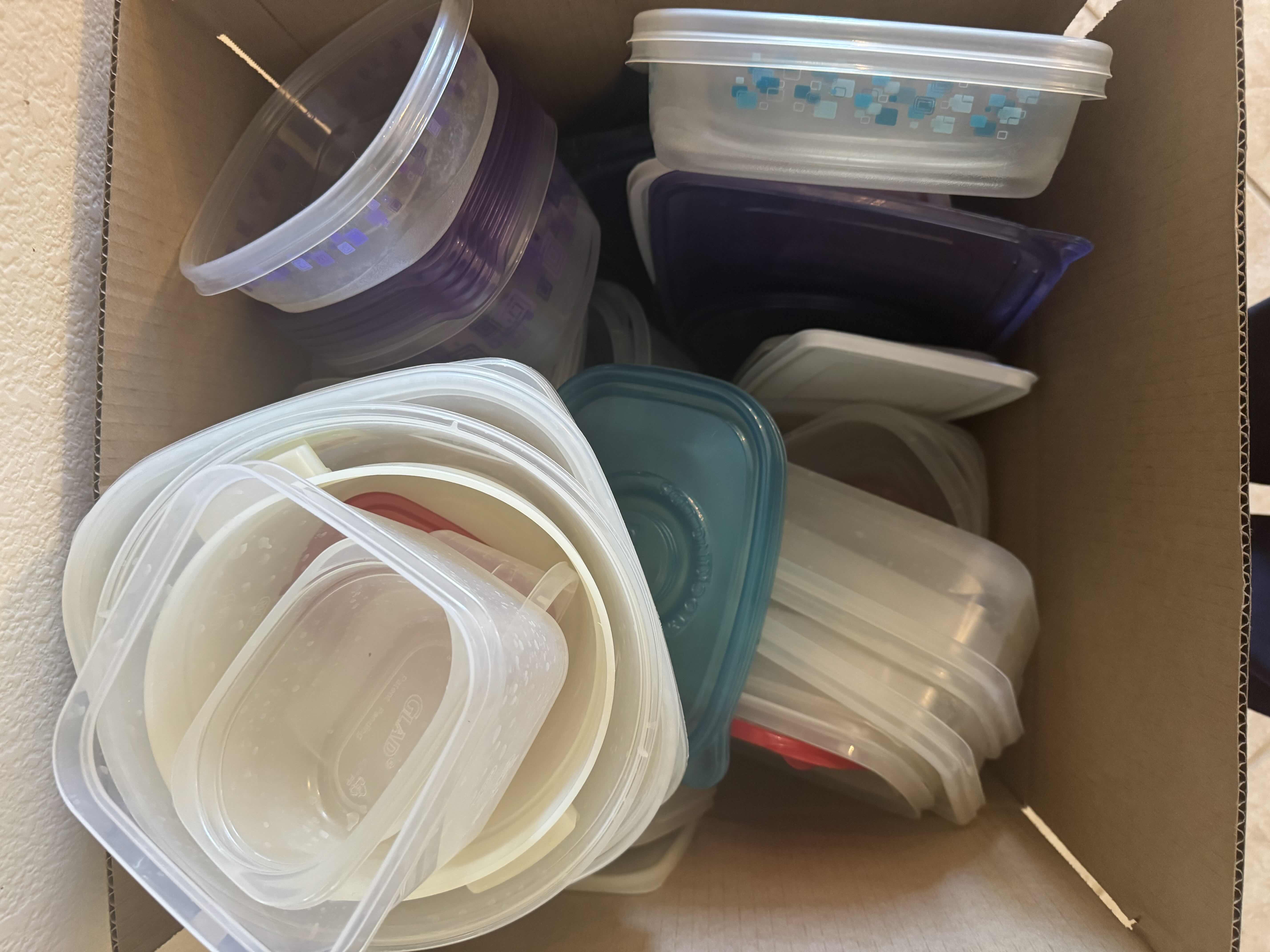 Photo 1 of BOX OF SMALL PLASTIC CONTAINERS, ASSORTED