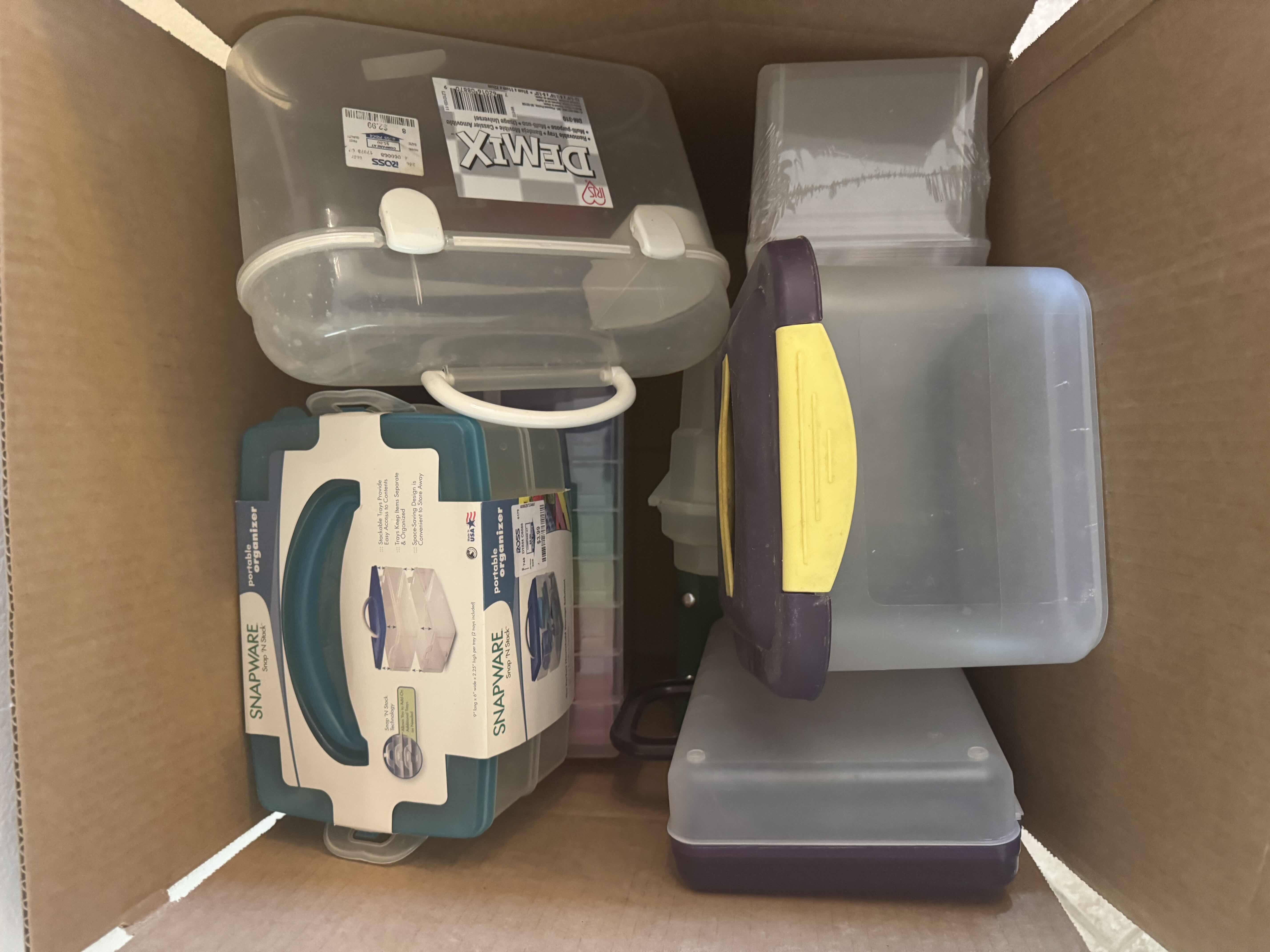 Photo 1 of BOX OF SMALL PLASTIC CONTAINERS AND STORAGE, ASSORTED