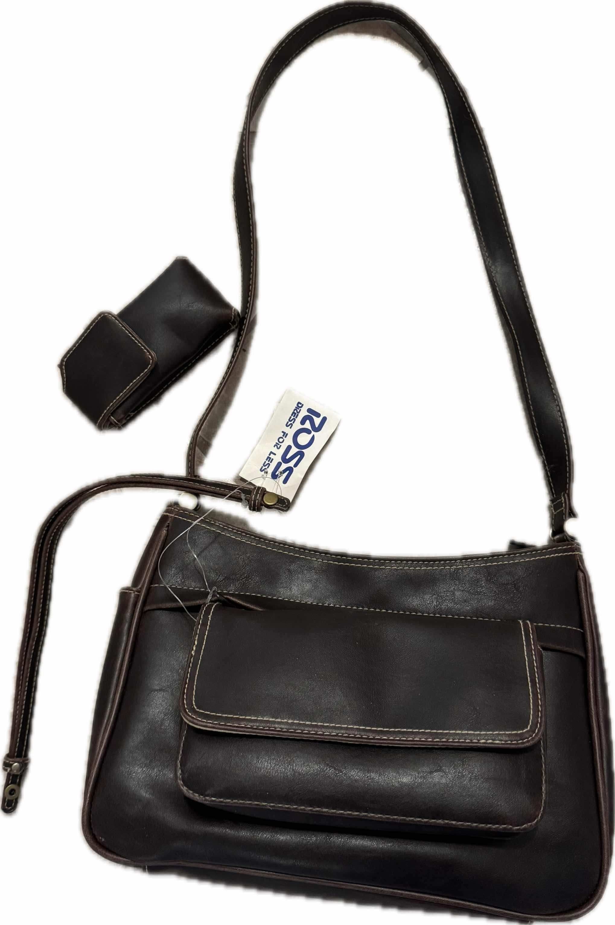 Photo 1 of 55
3- WOMENS HANDBAGS, WHITE REED FAUX LEATHER HANDBAG, BLACK FAUX LEATHER HANDBAG, BLACK/ LEOPARD PRINT HANDBAG