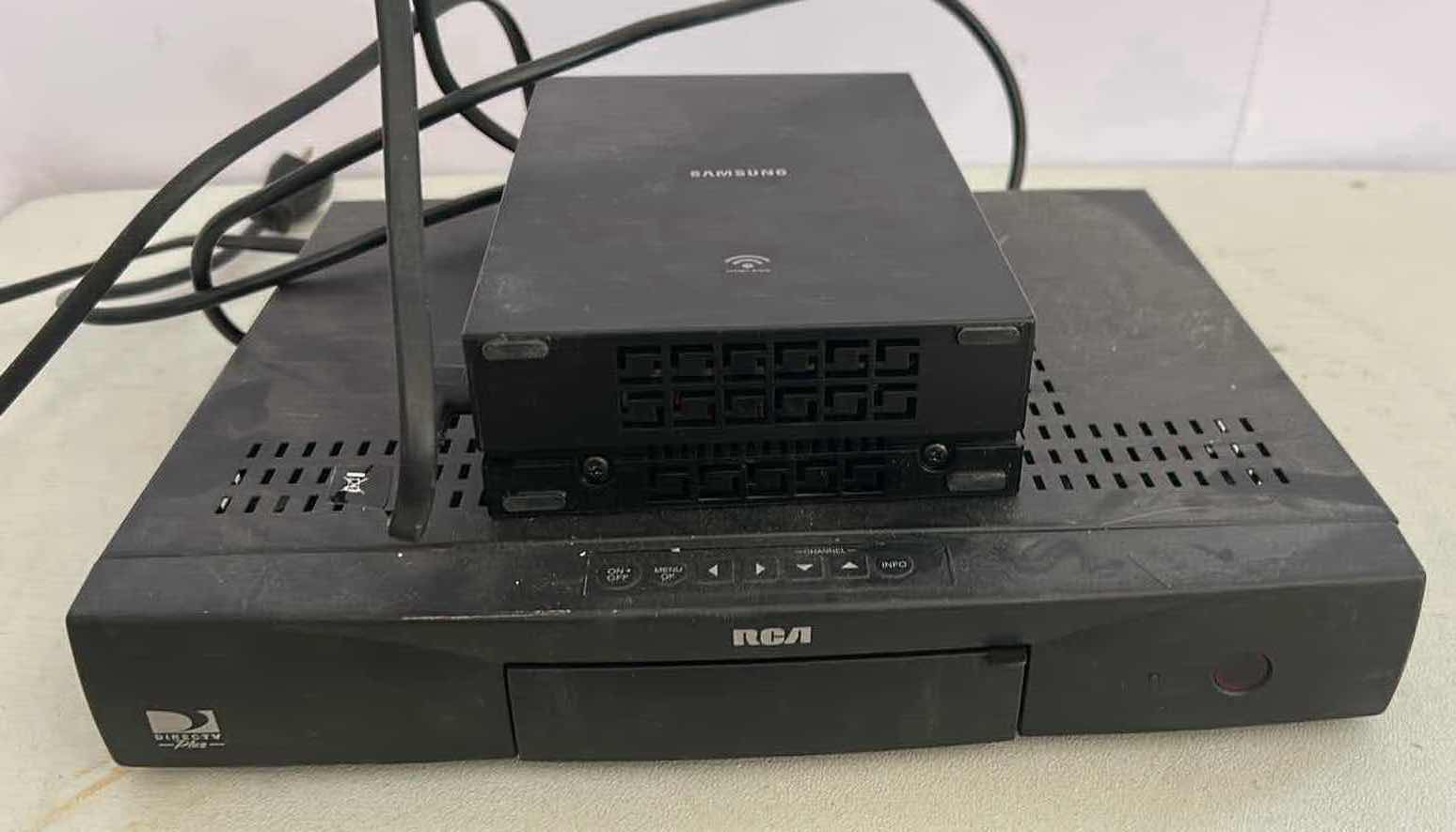 Photo 1 of RCA RECEIVER SAMSUNG RECEIVER