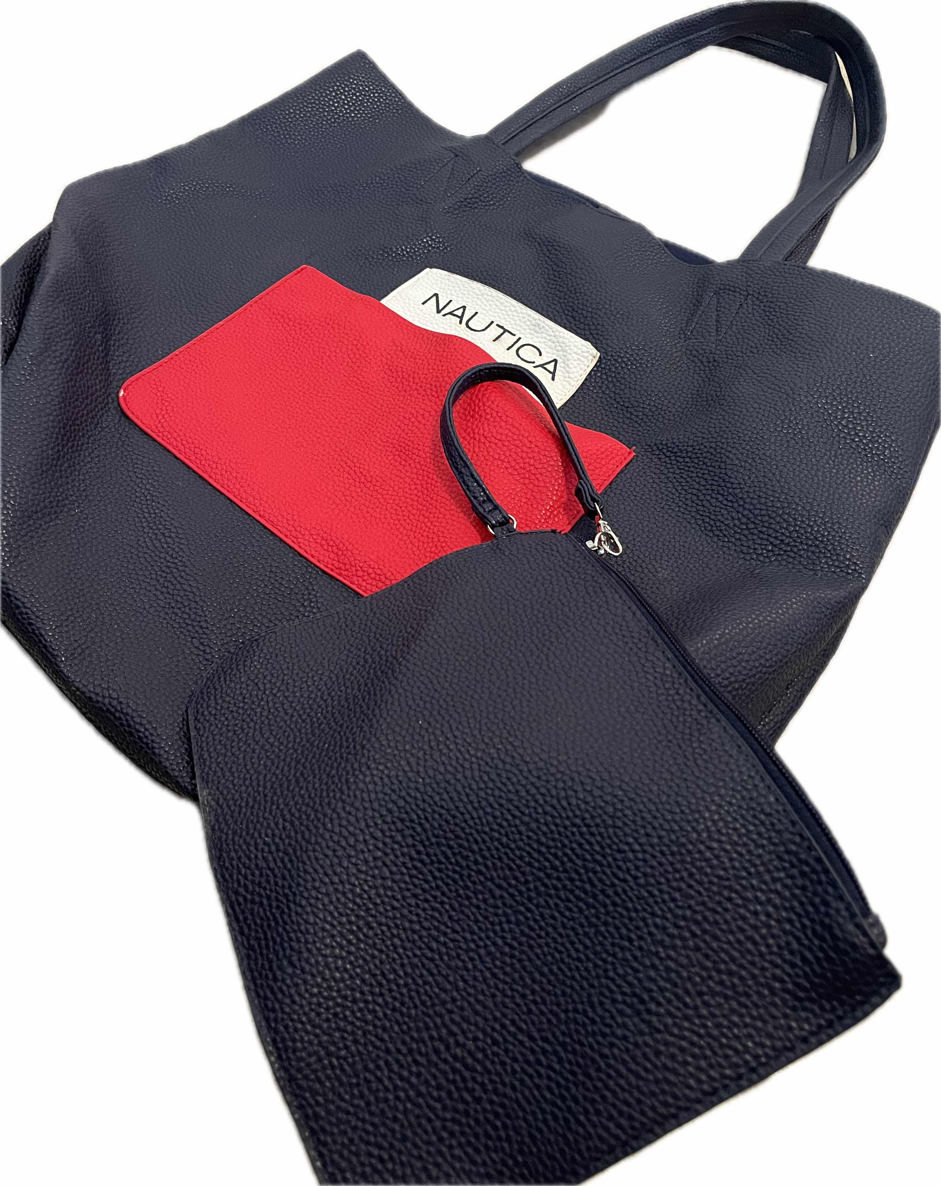 Photo 1 of $45 
VINTAGE NAUTIC HANDBAG RED WHITE AND BLUE