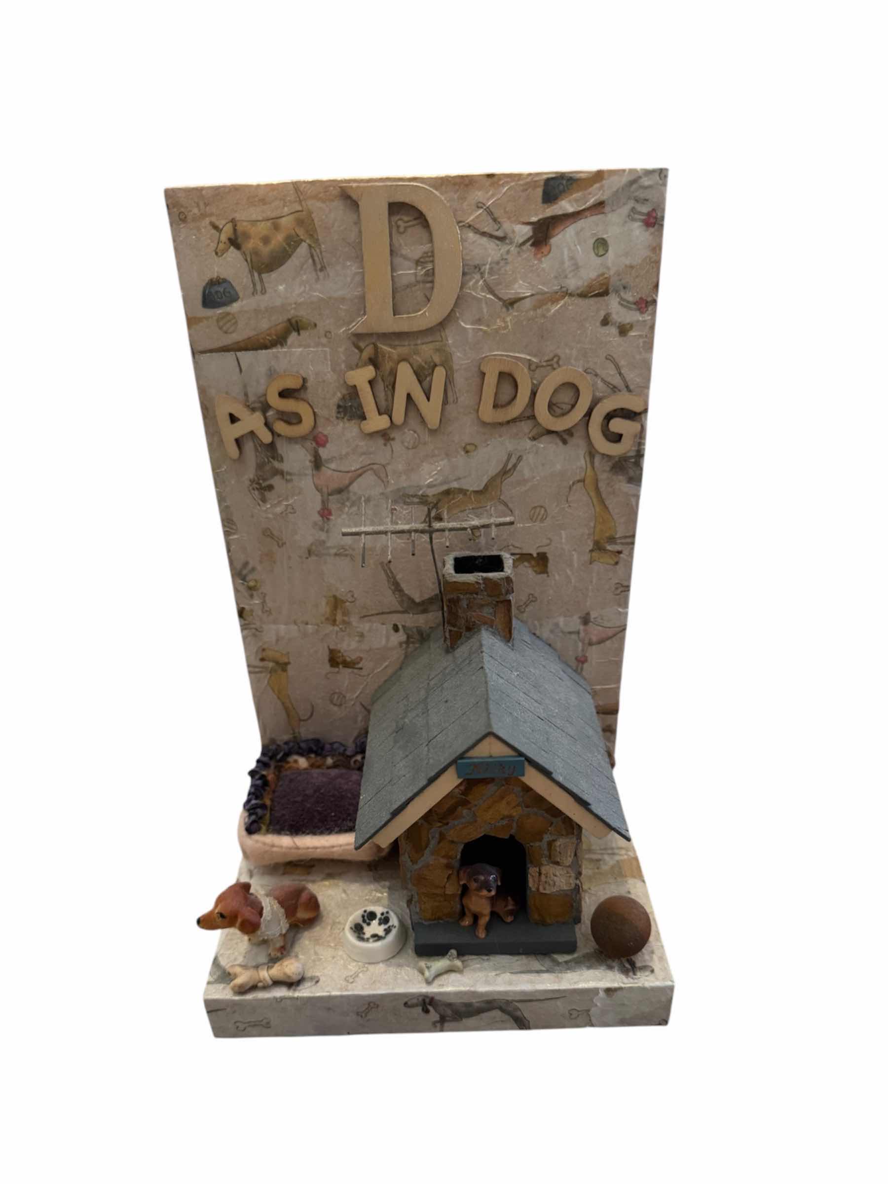 Photo 1 of 50
9- ASSORTED VINTAGE FIGURINES, GLASS, RESIN, AND CERAMIC, SNOW GLOBE, SWANS, CAT DECOR, HOME DECOR, HOME ESSENTIALS 

H9” AND SMALLER