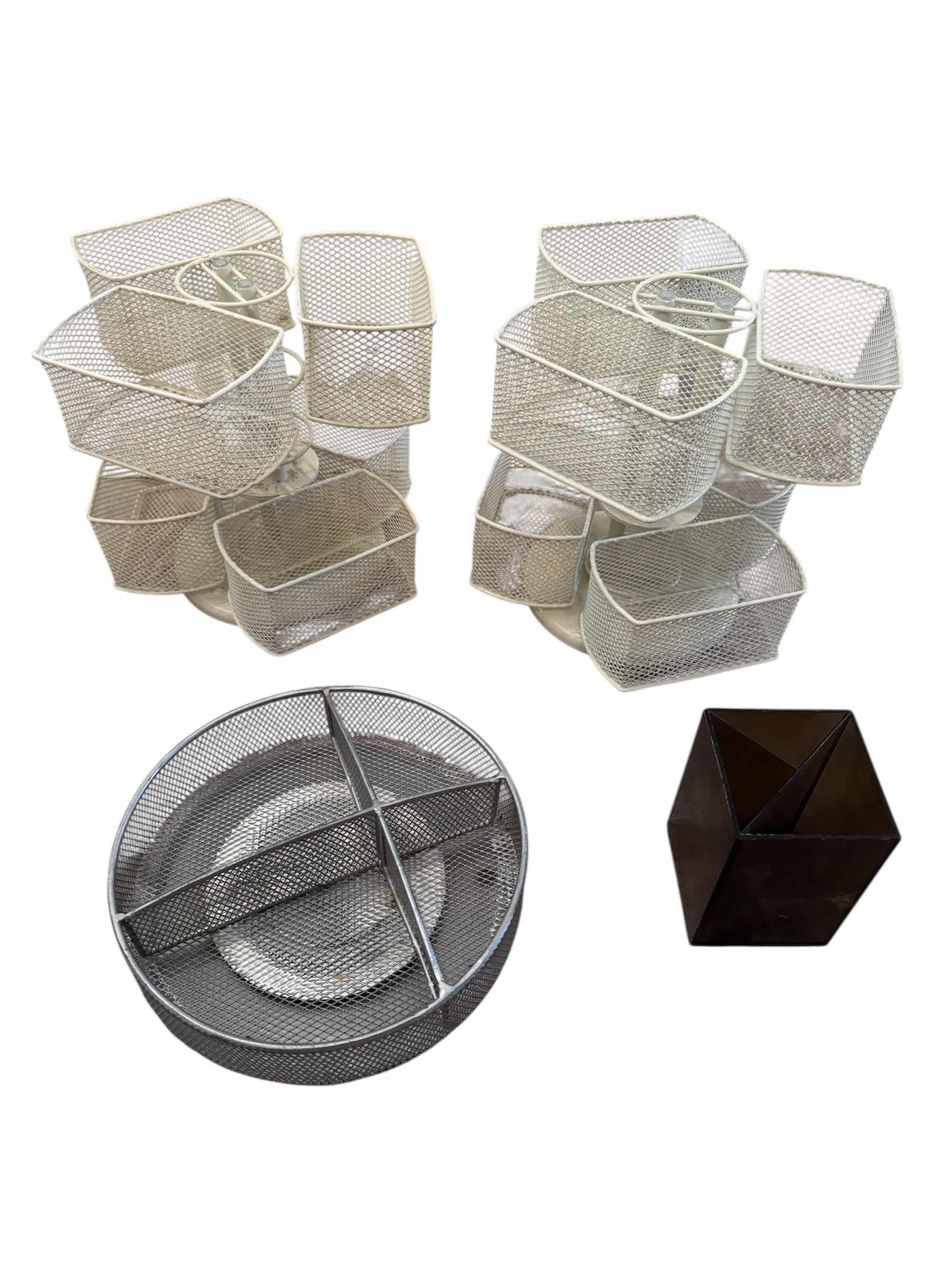 Photo 1 of 44
8-OFFICE ORGANIZERS, METAL, WOOD, ACRYLIC, AND PLASTIC DESK ORGANIZERS, PEN HOLDERS, CRAFT ORGANIZERS

H8” AND SMALLER