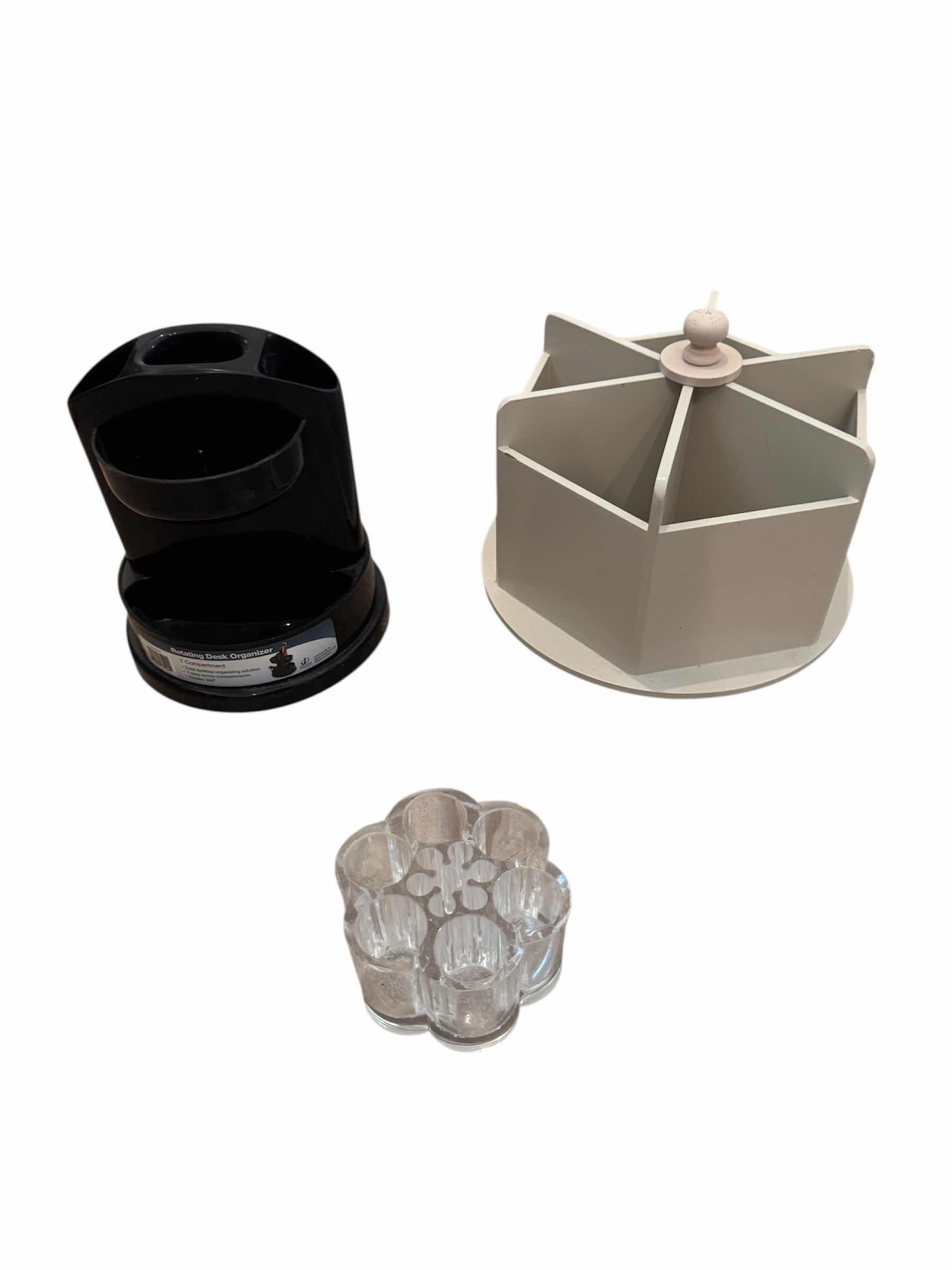 Photo 4 of 44
8-OFFICE ORGANIZERS, METAL, WOOD, ACRYLIC, AND PLASTIC DESK ORGANIZERS, PEN HOLDERS, CRAFT ORGANIZERS

H8” AND SMALLER