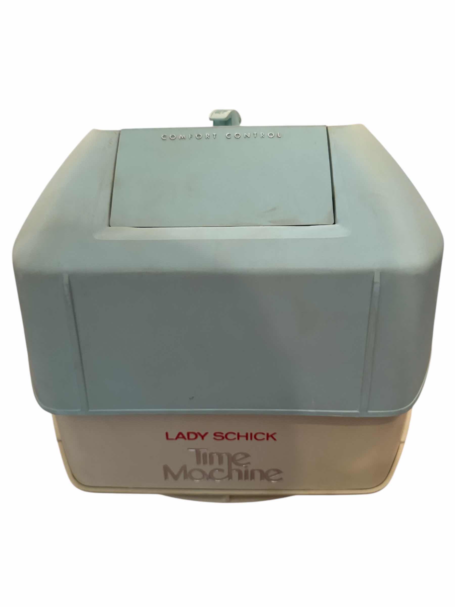 Photo 1 of 40
VINTAGE LADY SCHICK TIME MACHINE HAIR DRYER, 1960’S- 1970’S

H19”