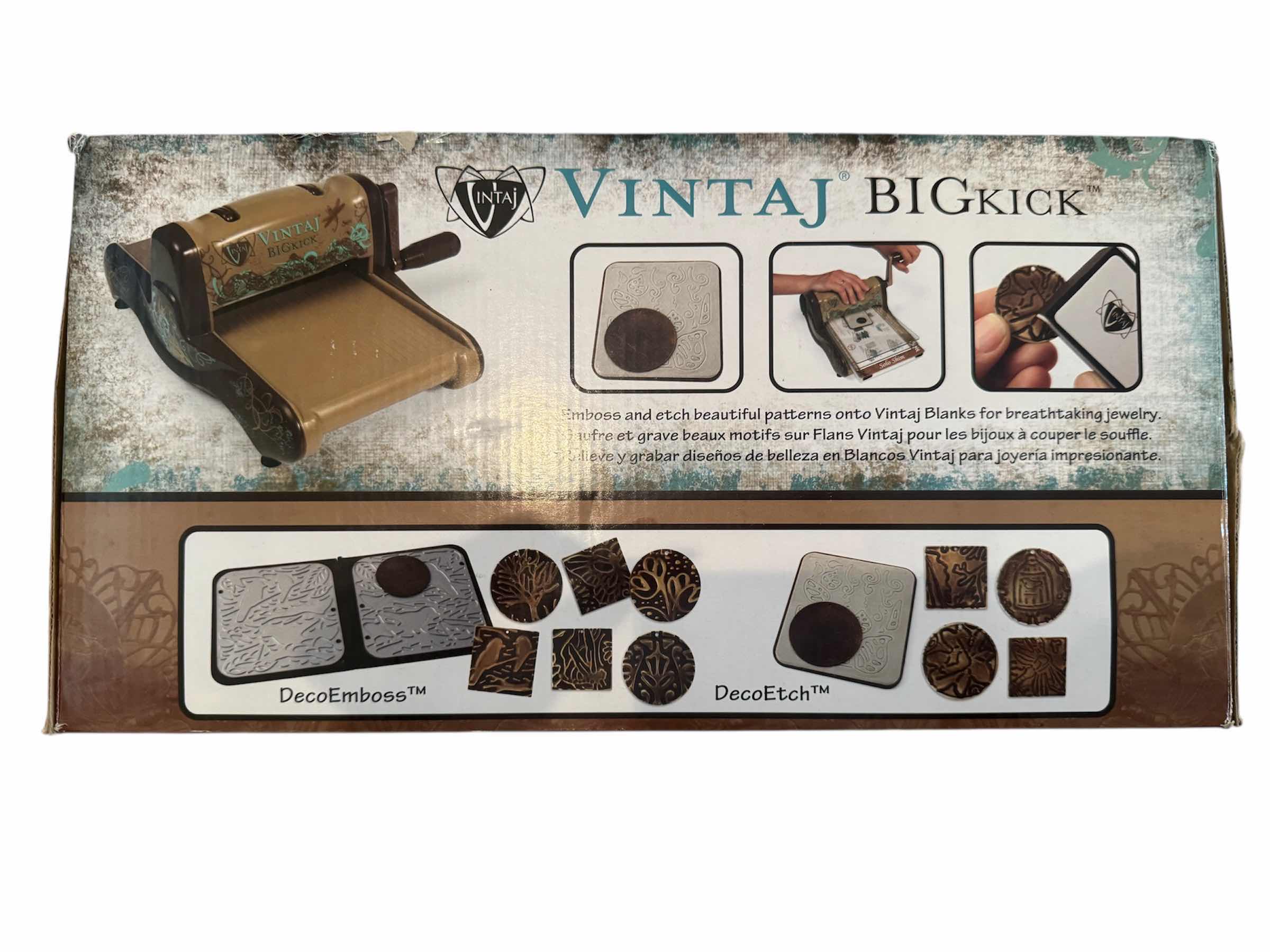 Photo 1 of 45 
VINTAGE SIZZIX BIGKICK EMBOSSING SHAPE CUTTING MACHINE AND DAPPING BLOCK BY VINTAJ