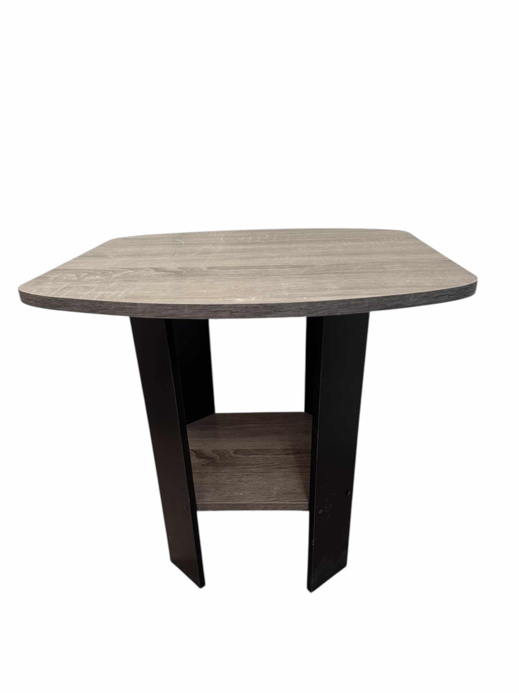 Photo 1 of 26
WOODEN END/SIDE TABLE, BLACK/GRAY

20” X 20” X H20”