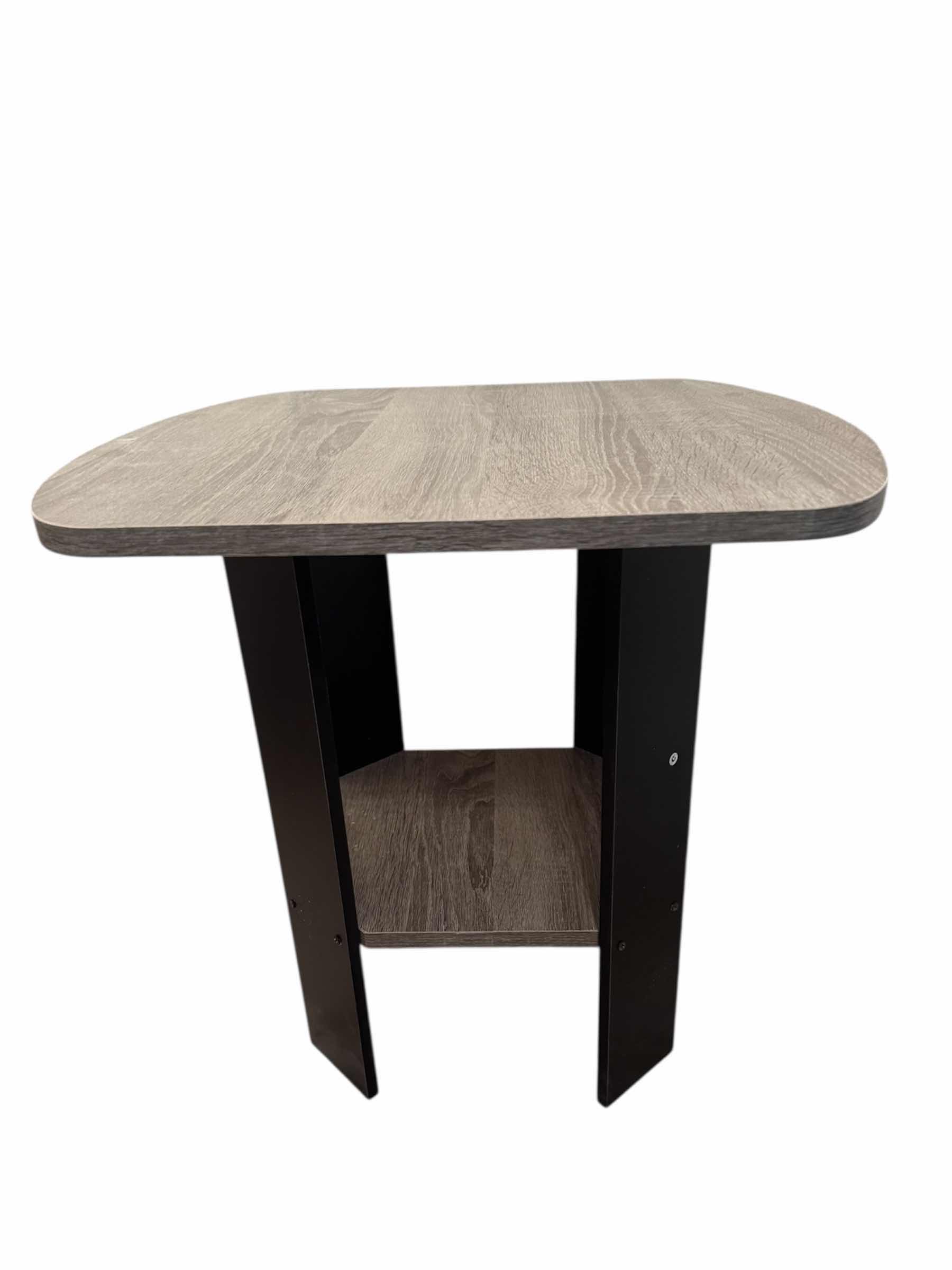 Photo 1 of 26
WOODEN END/SIDE TABLE, BLACK/GRAY

20” X 20” X H20”