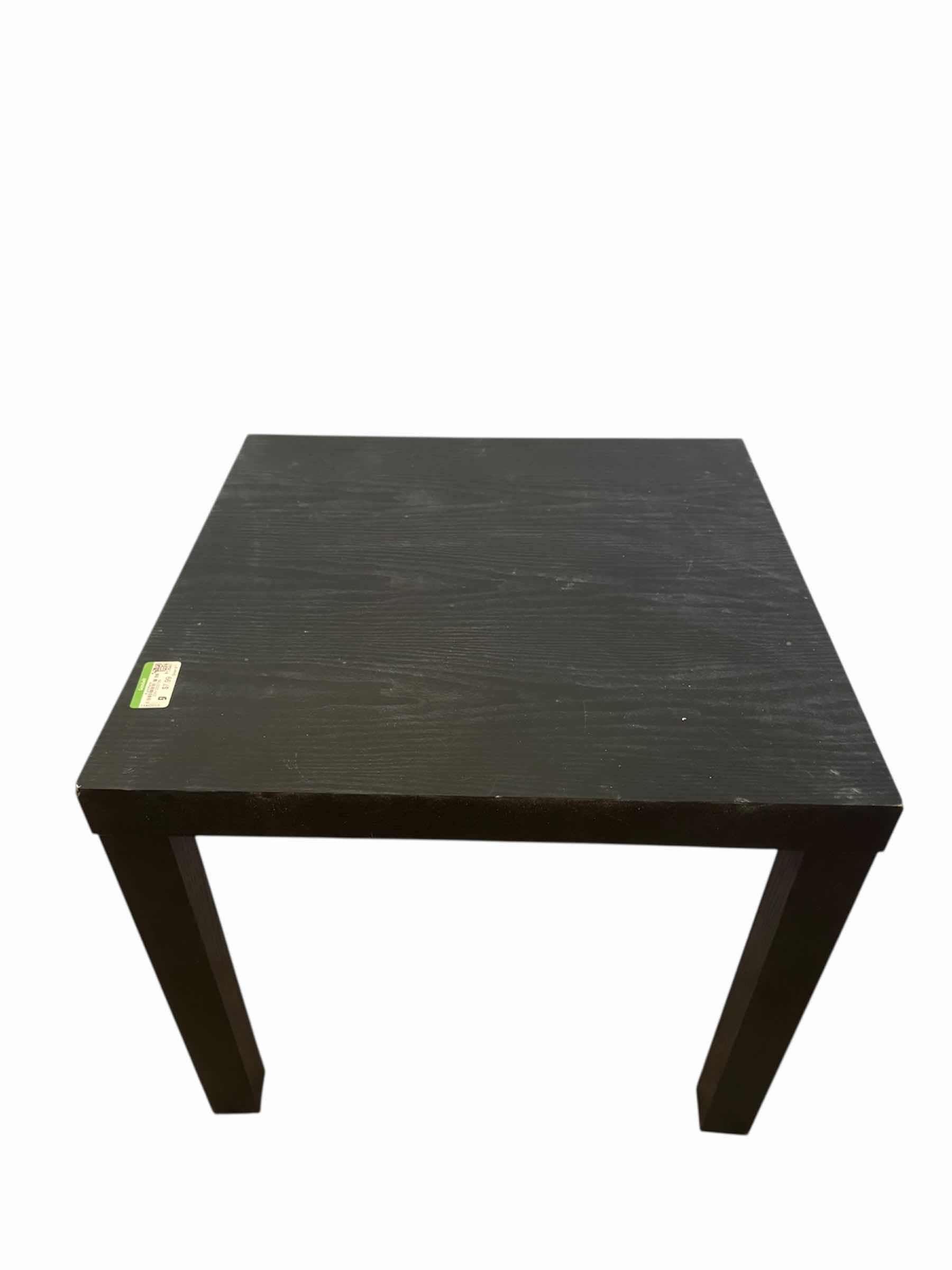 Photo 1 of 50
BLACK WOODEN END/SIDE TABLE AND WOOD/METAL 3-TIER SHELF, HOME ESSENTIALS, HOME FURNITURE 

BLACK TABLE
20” X 20” X H17.5”