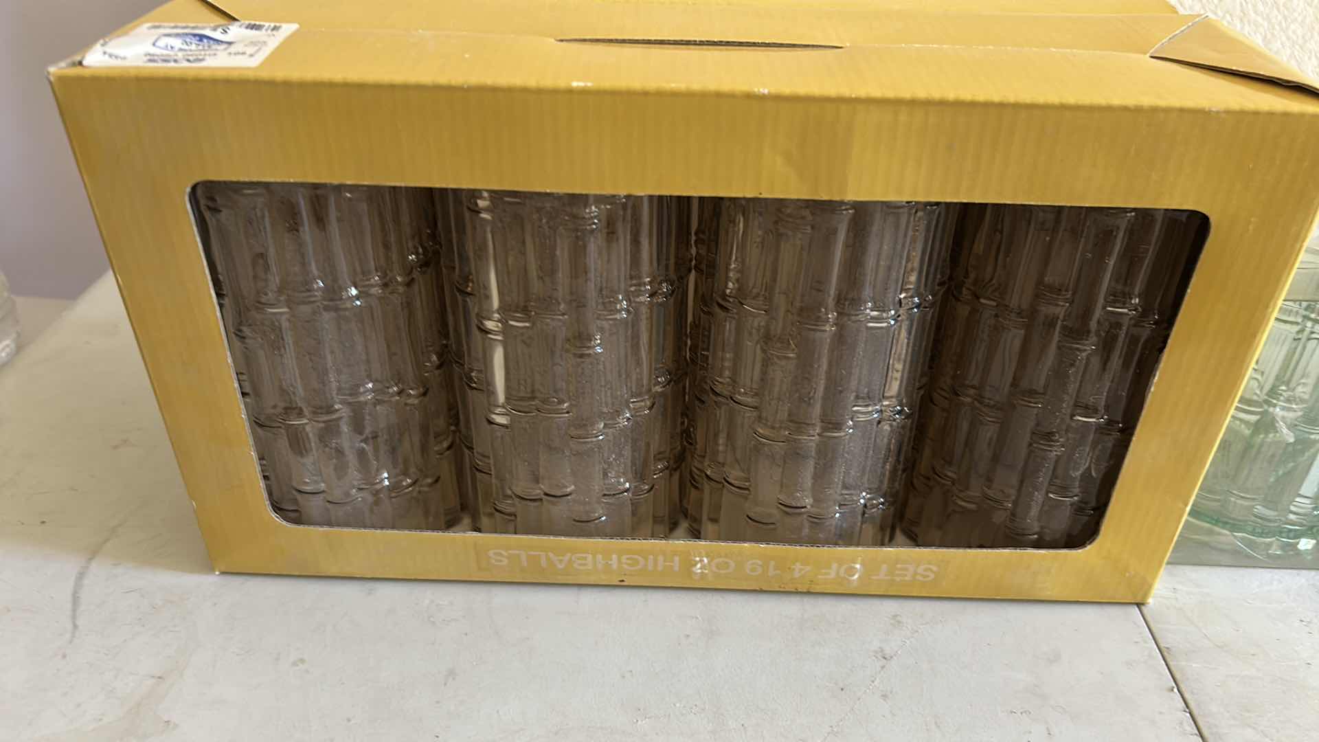 Photo 3 of 8- PLASTIC HIGHBALL GLASSES 4 GREEN PLASTIC GLASSES