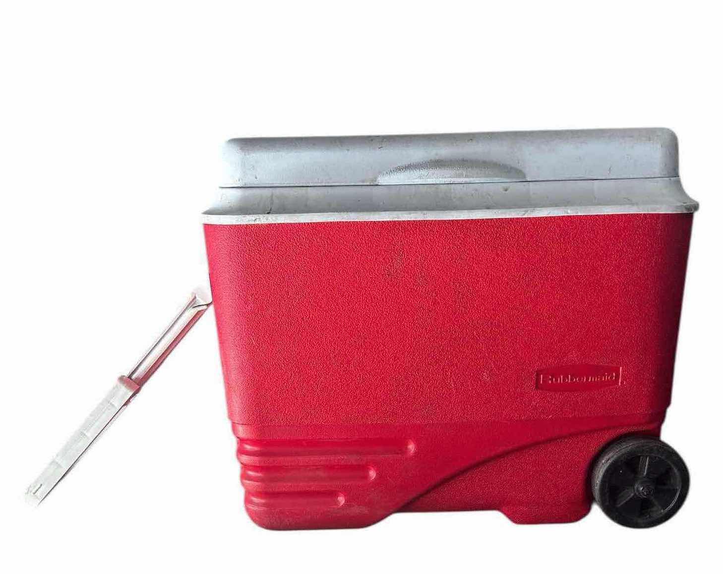 Photo 1 of RUBBERMAID ROLLING COOLER 18”X13”X18”H