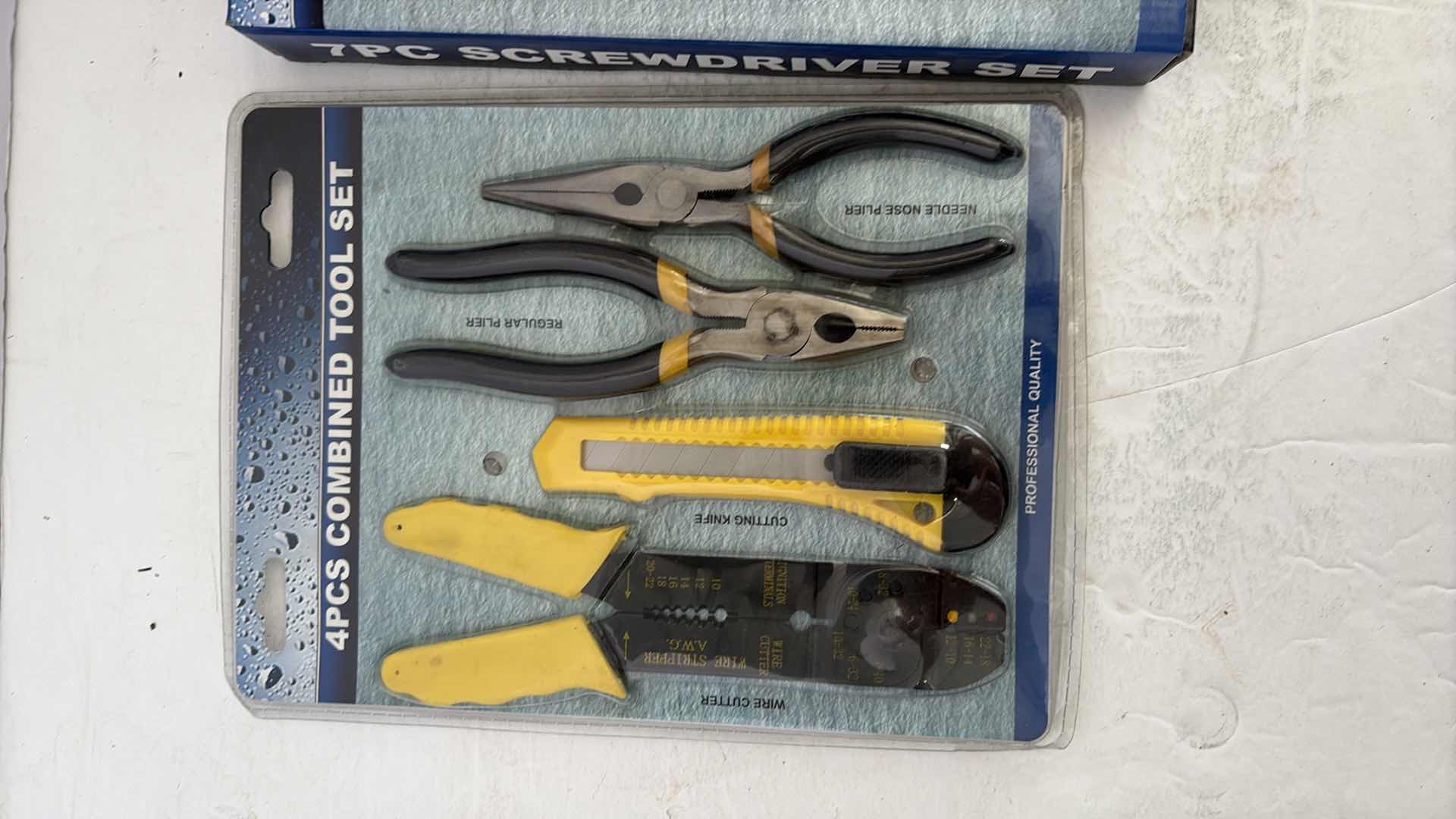Photo 1 of SCREWDRIVER AND TOOL SETS
