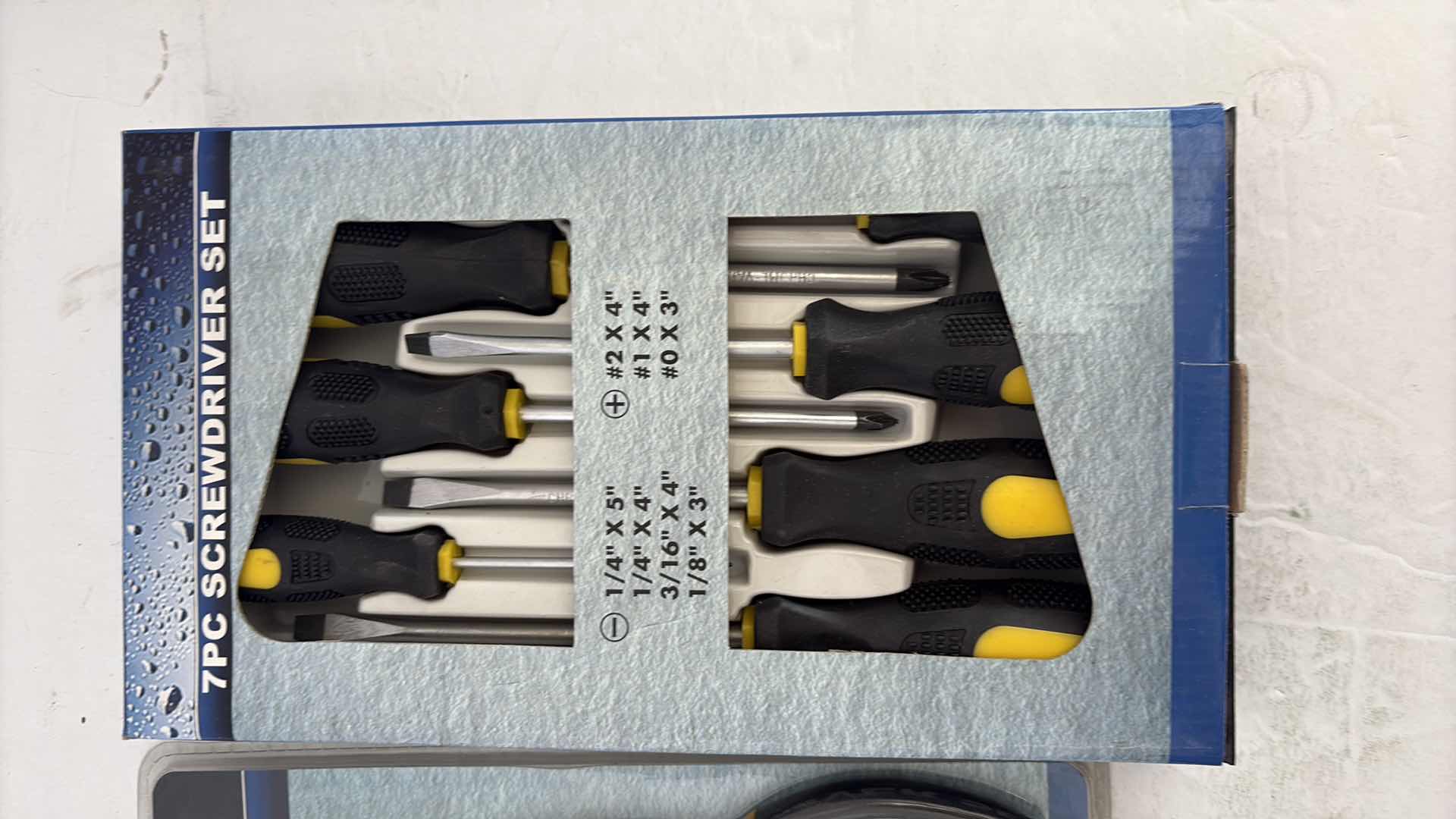 Photo 1 of SCREWDRIVER AND TOOL SETS