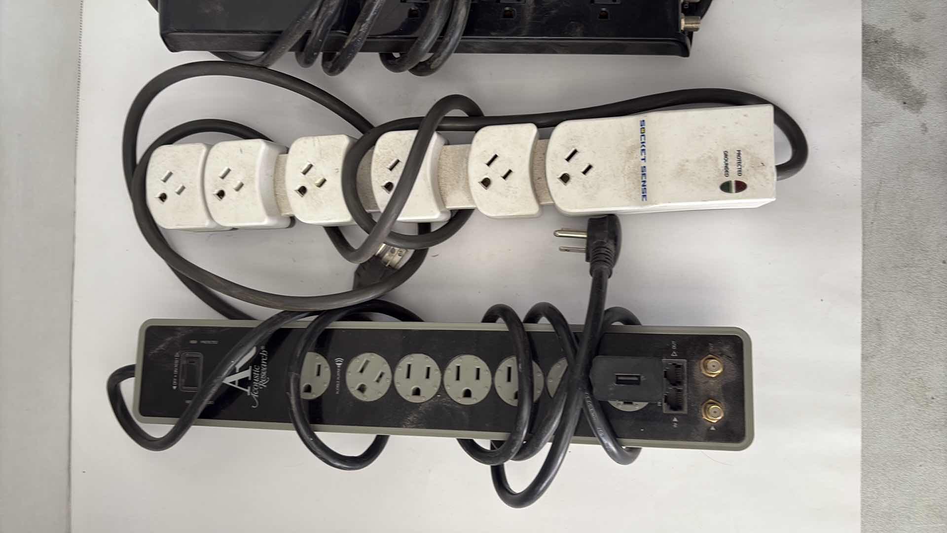 Photo 1 of HEAVY DUTY POWERSTRIPS