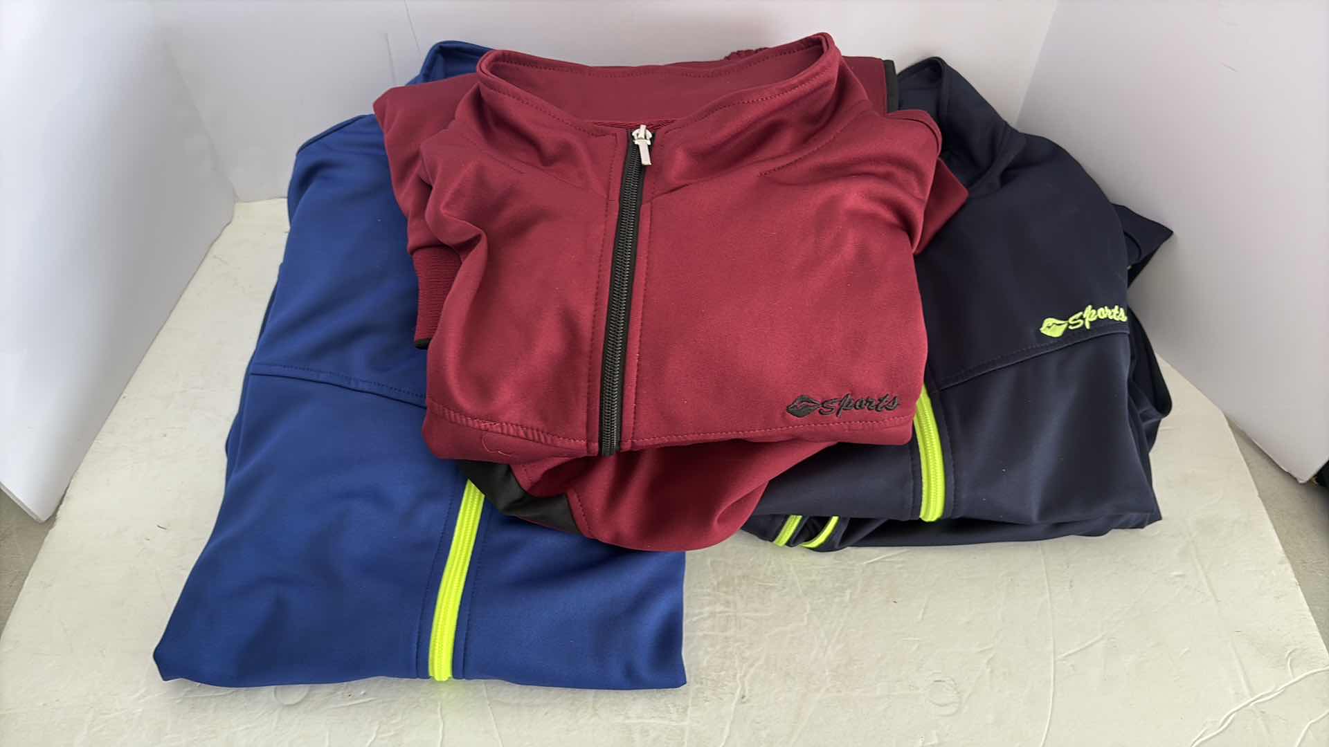 Photo 1 of MENS CASUAL SPORTSWEAR PANTS AND SHIRTS SET LONG SLEEVE XXL